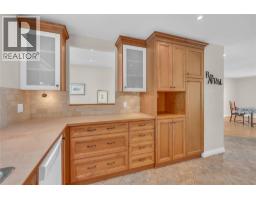 Laundry room - 418 Panorama Crescent, Okanagan Falls, BC V0H1R5 Photo 8