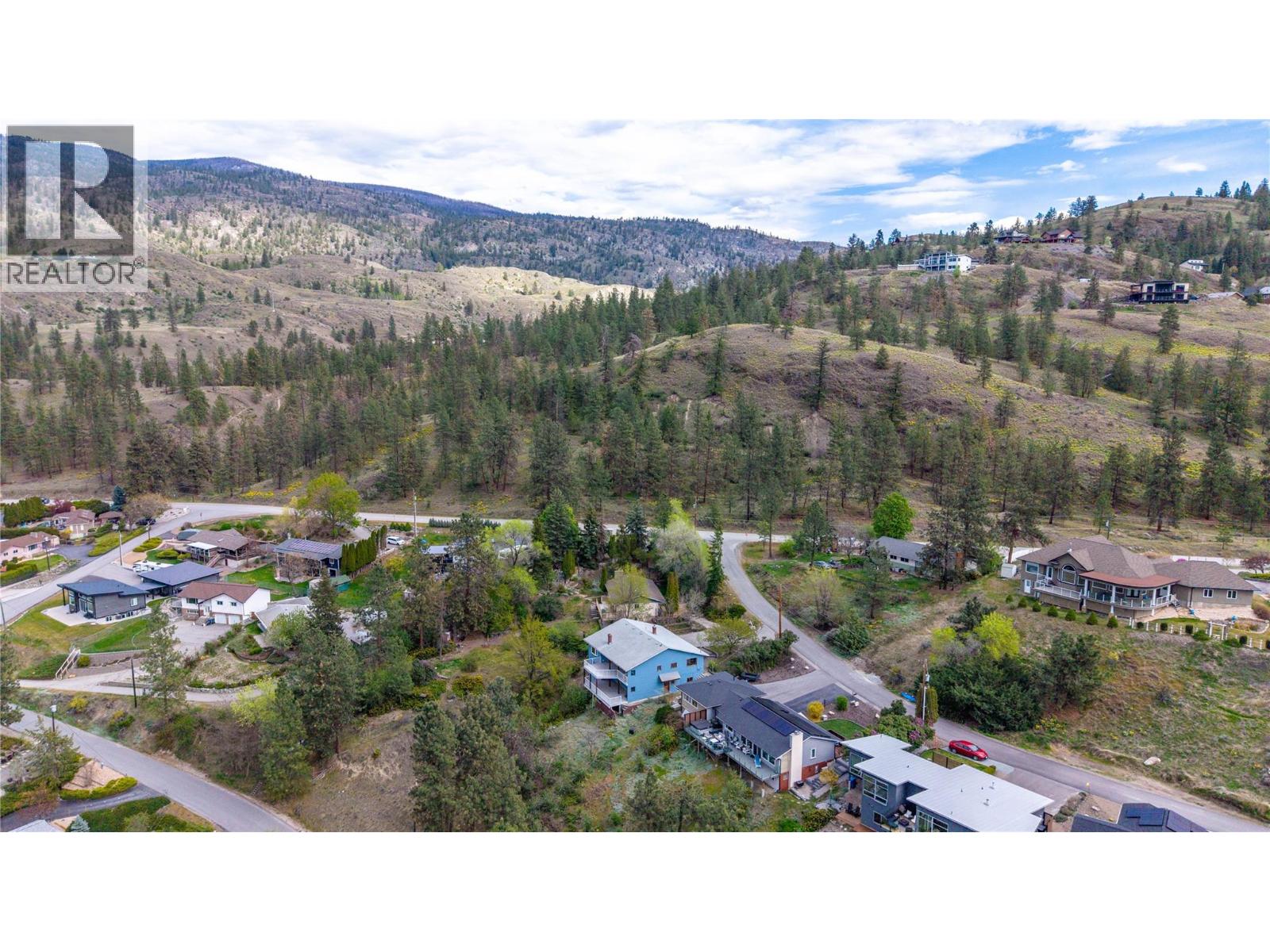 418 Panorama Crescent - 70