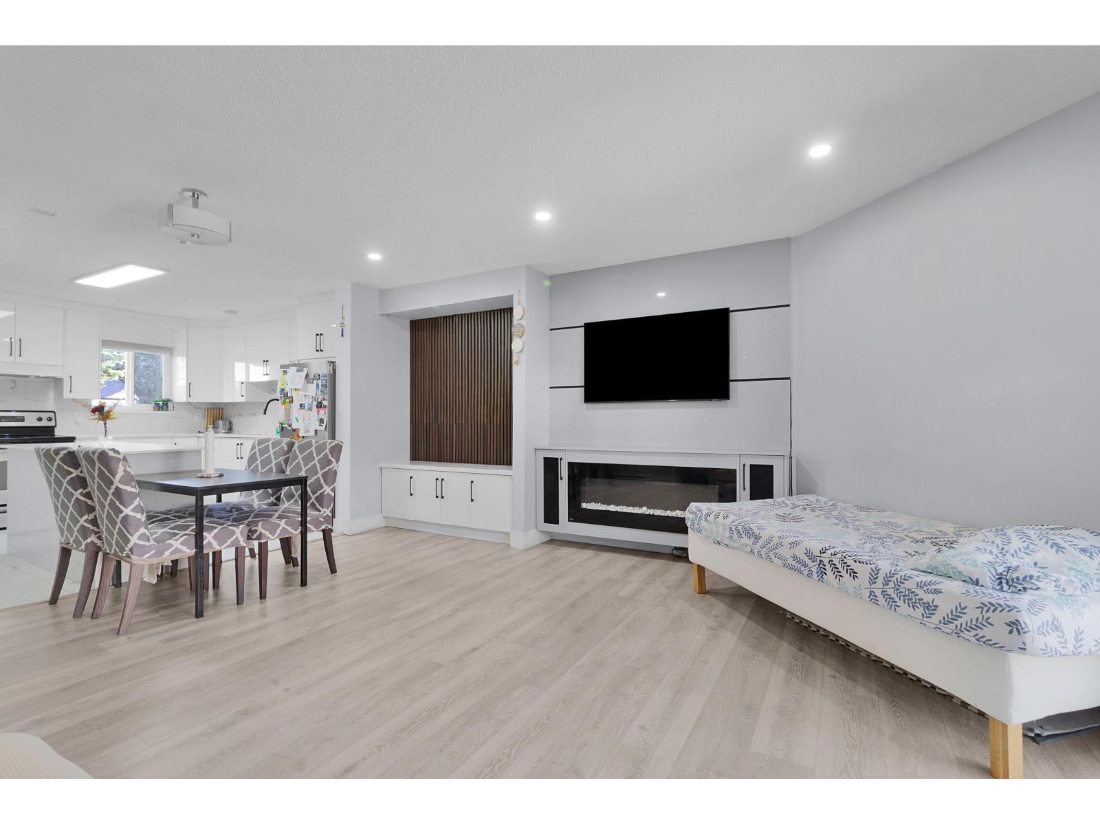 77 6657 138 STREET
