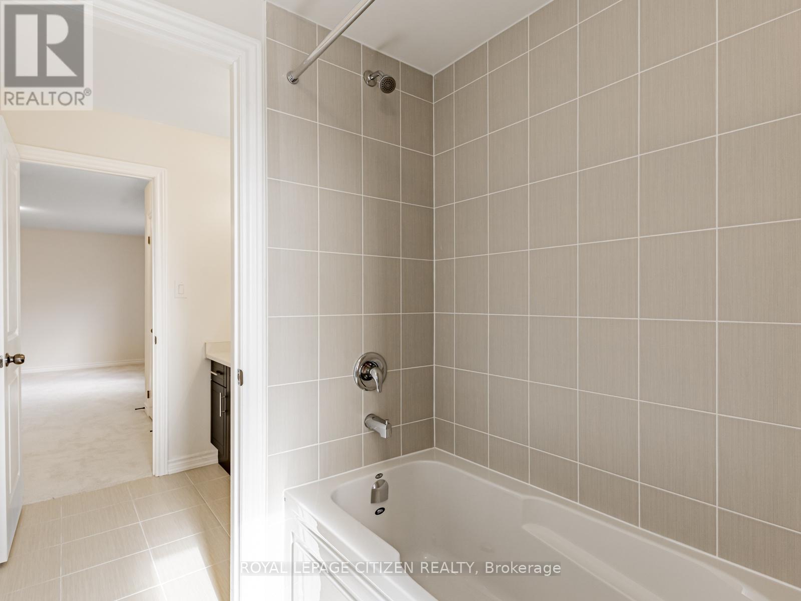 88 LAWRENCE D. PRIDHAM AVENUE — photo 34