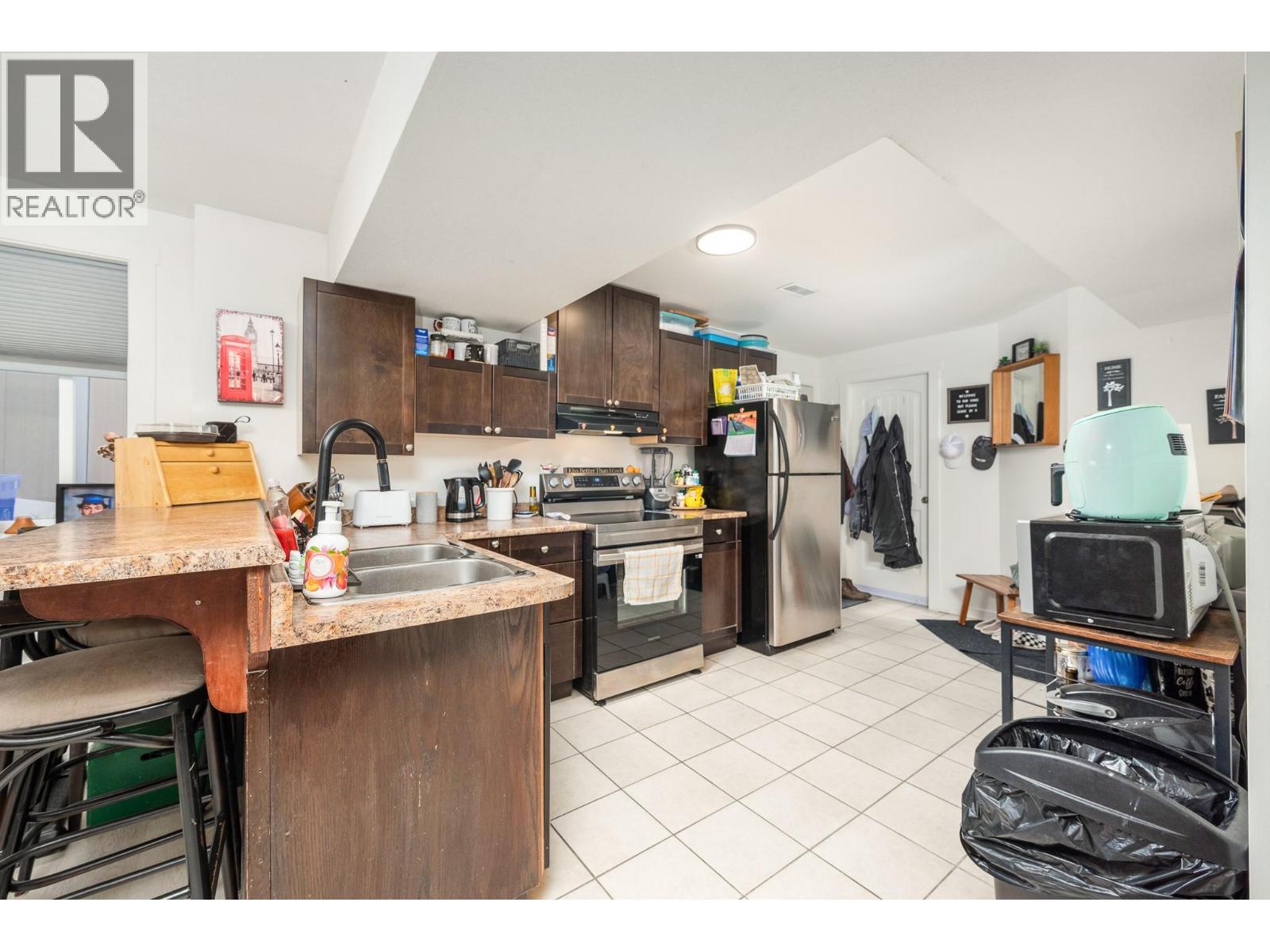 991 Mt Begbie Drive - 27