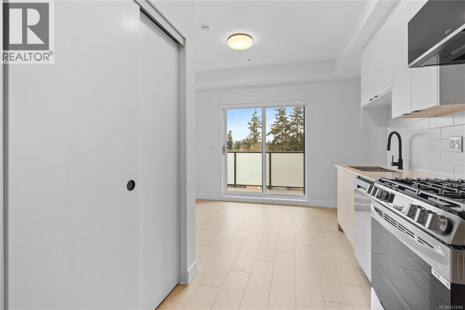 509 2629 Millstream Road, Langford