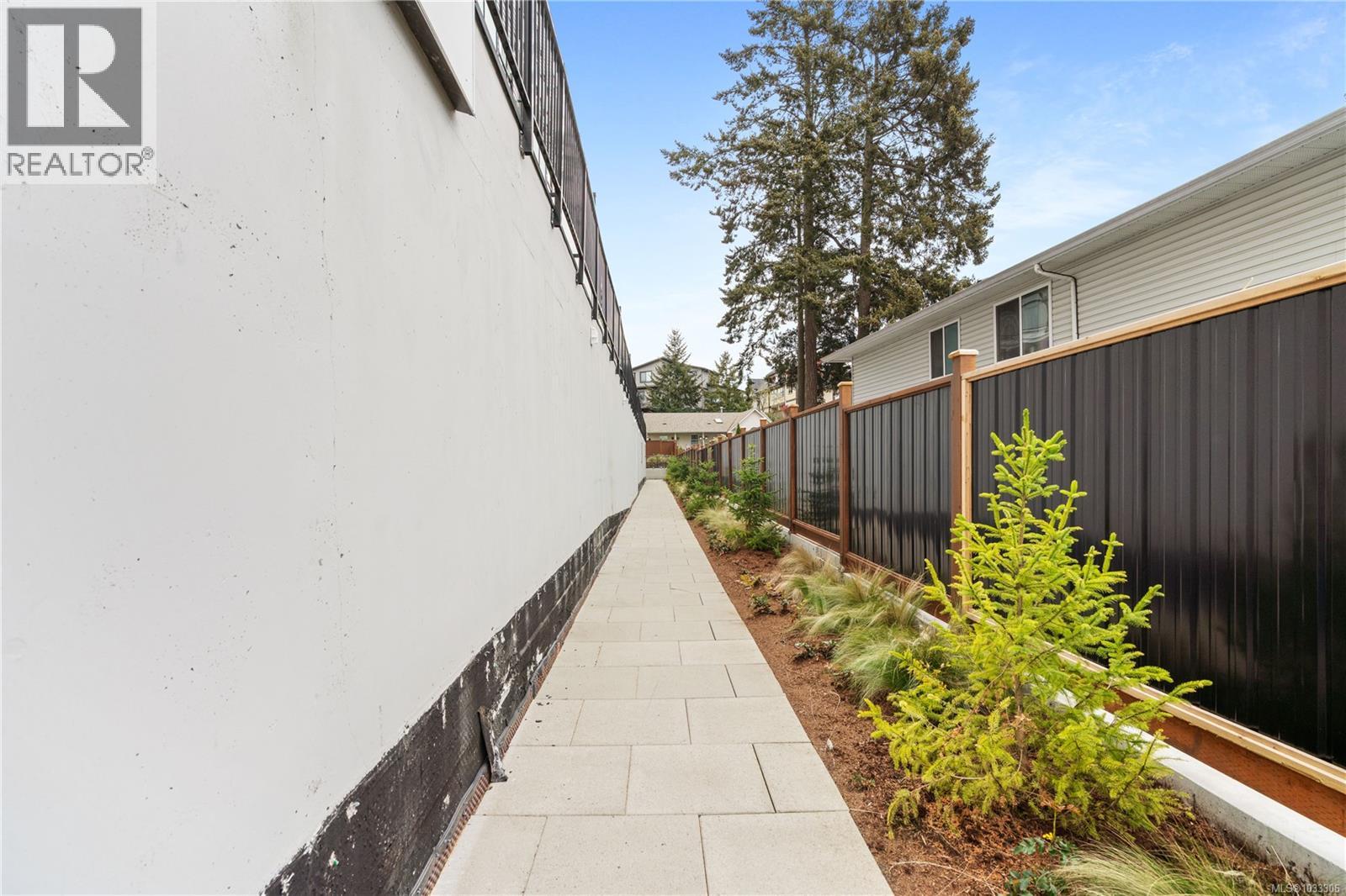 509 2629 Millstream Road, Langford