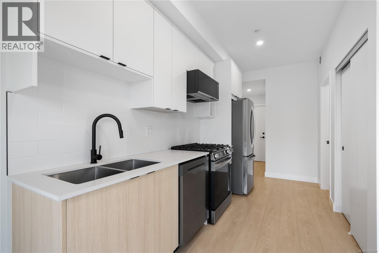 509 2629 Millstream Road, Langford