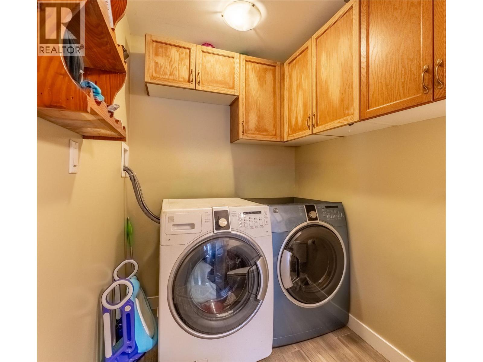 902 Murdoch Street - 14