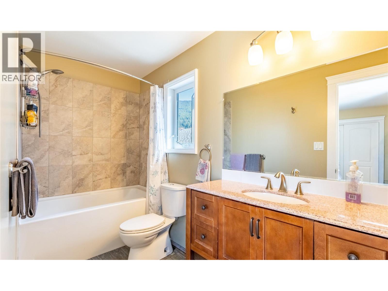 902 Murdoch Street - 19