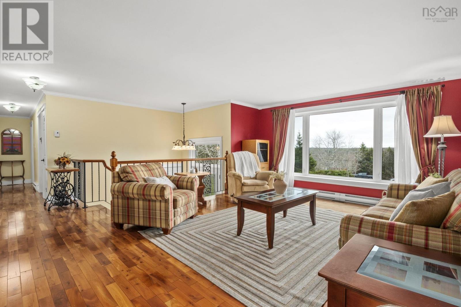 Property 5 of 51 of 122 Bayview Drive