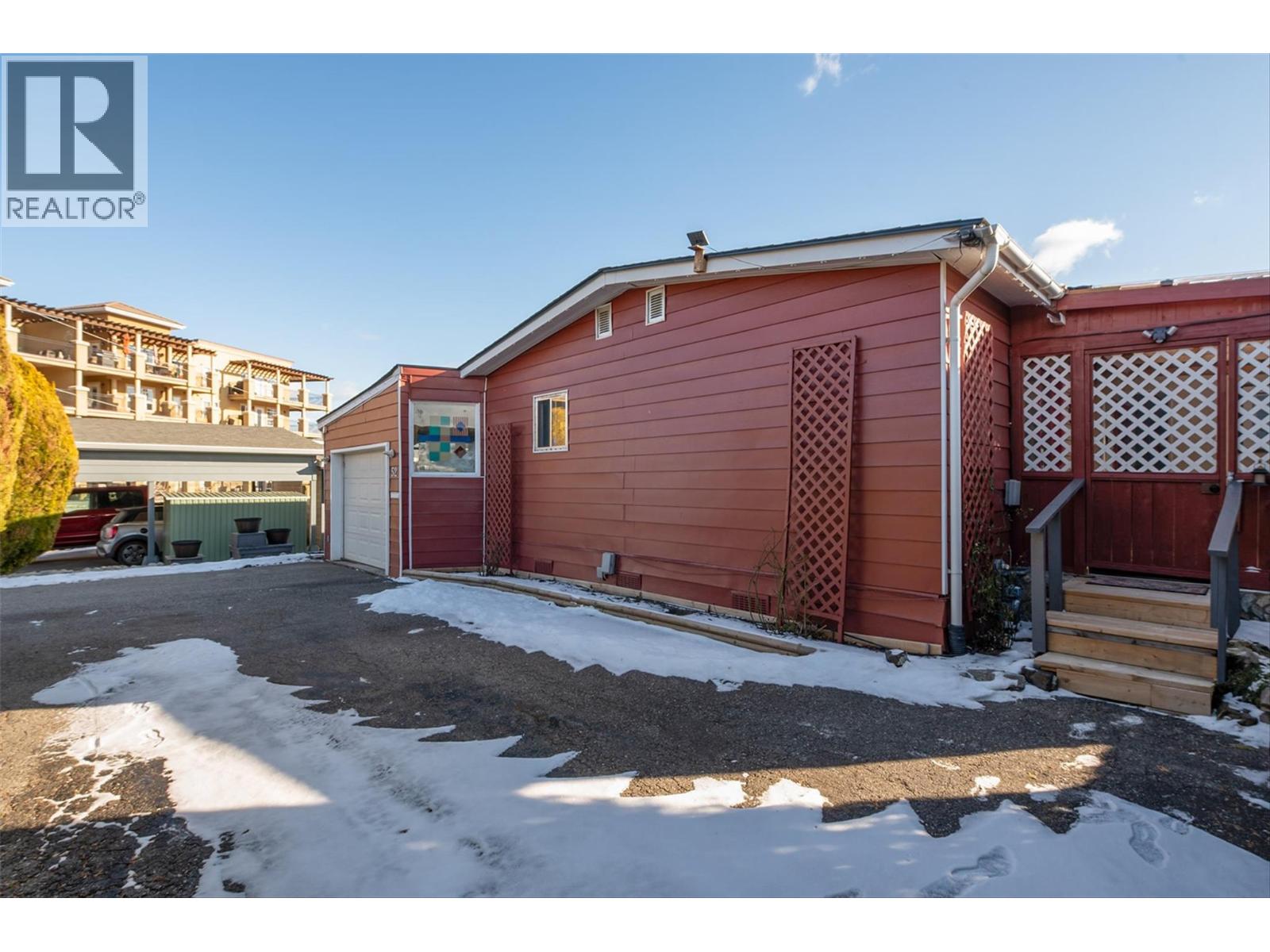 52 2098 Boucherie Road, West Kelowna