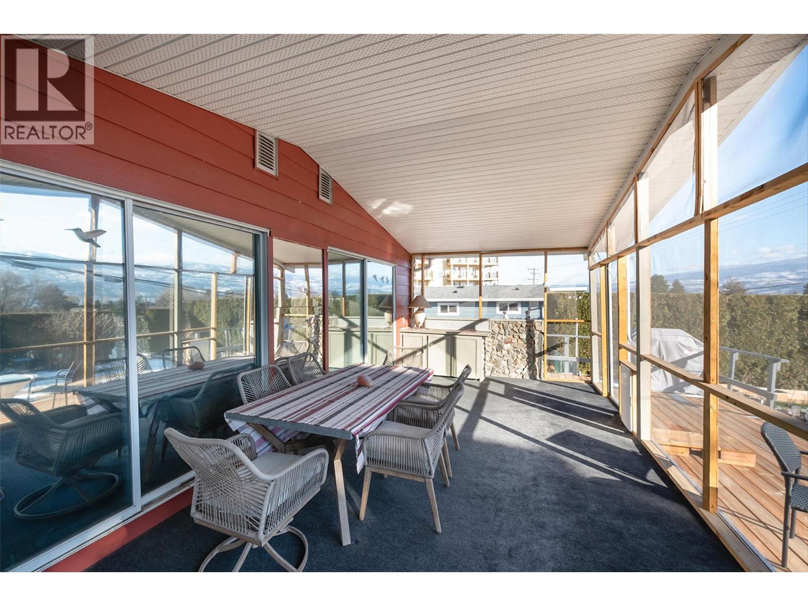 52 2098 Boucherie Road, West Kelowna