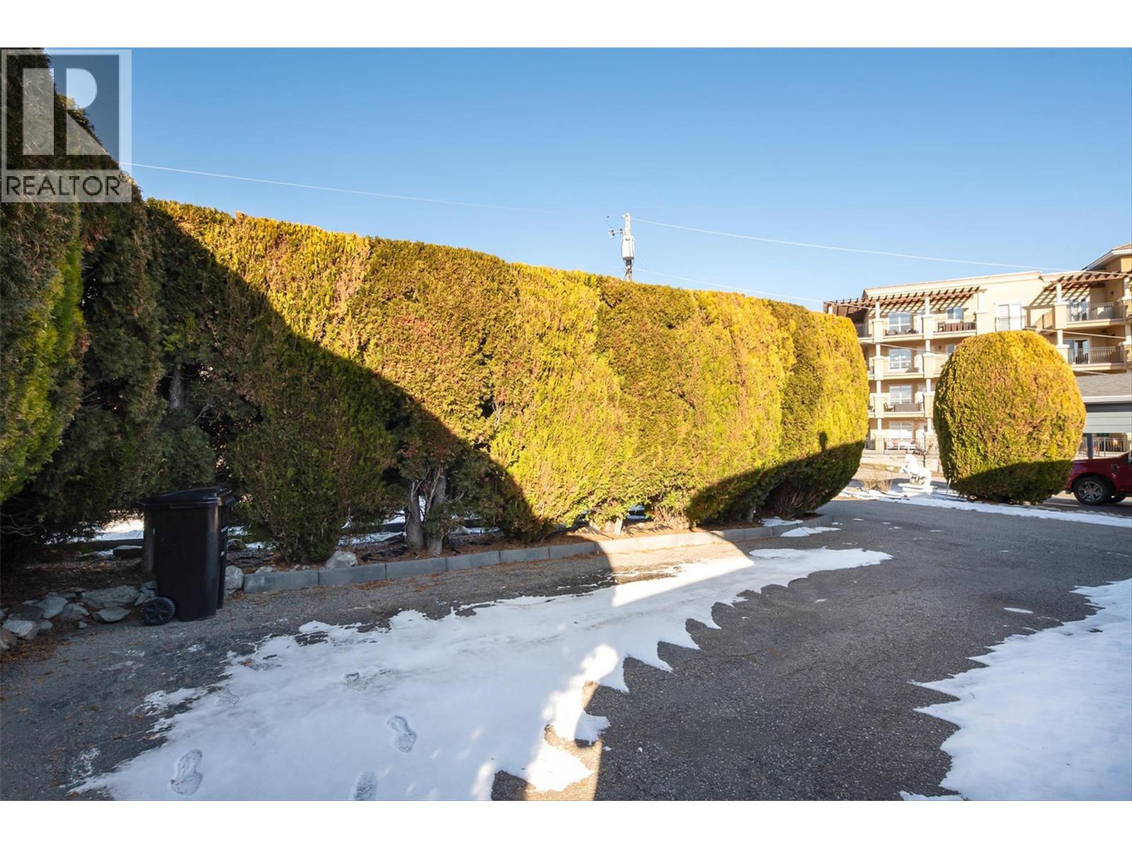 52 2098 Boucherie Road, West Kelowna