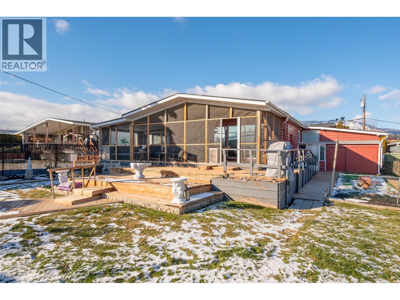 52 2098 Boucherie Road, West Kelowna