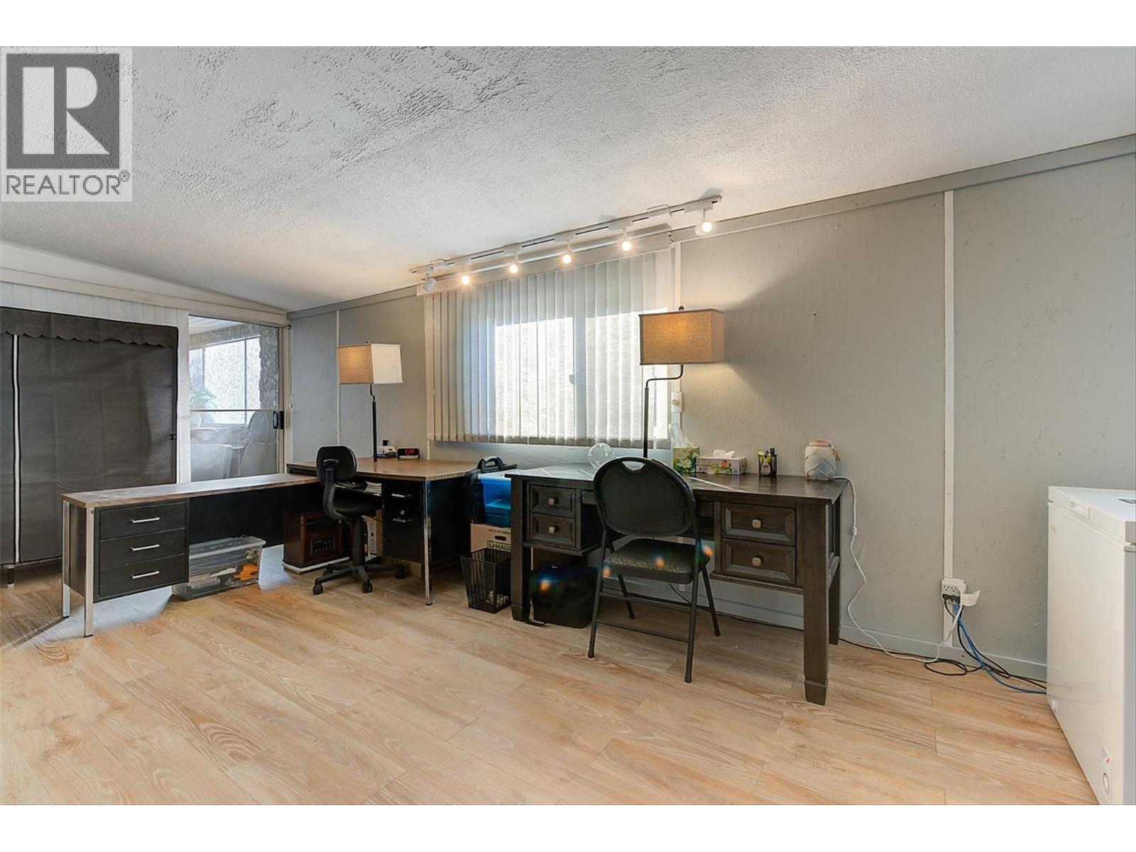 52 2098 Boucherie Road, West Kelowna