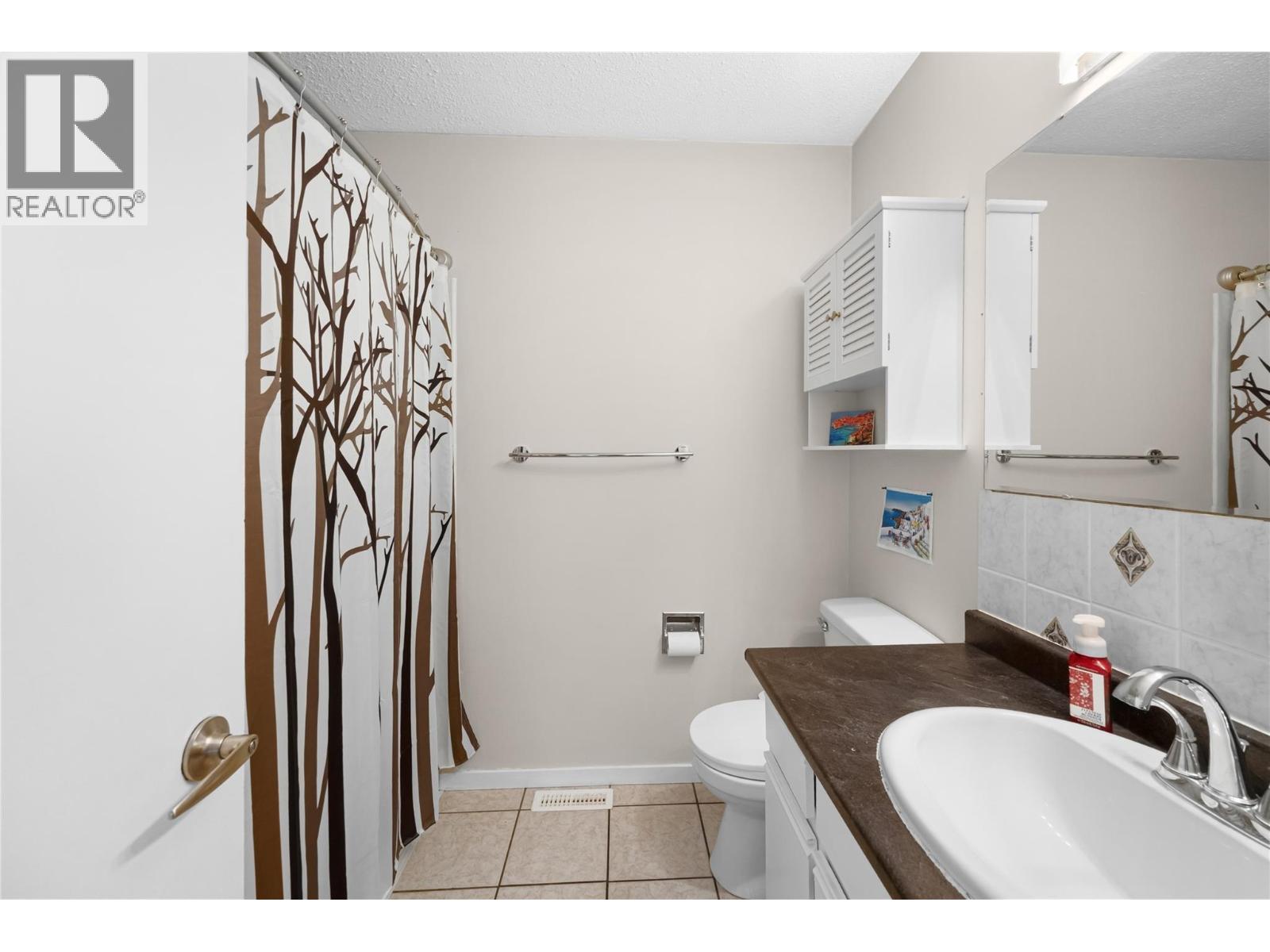 1472 Columbia Street, Penticton