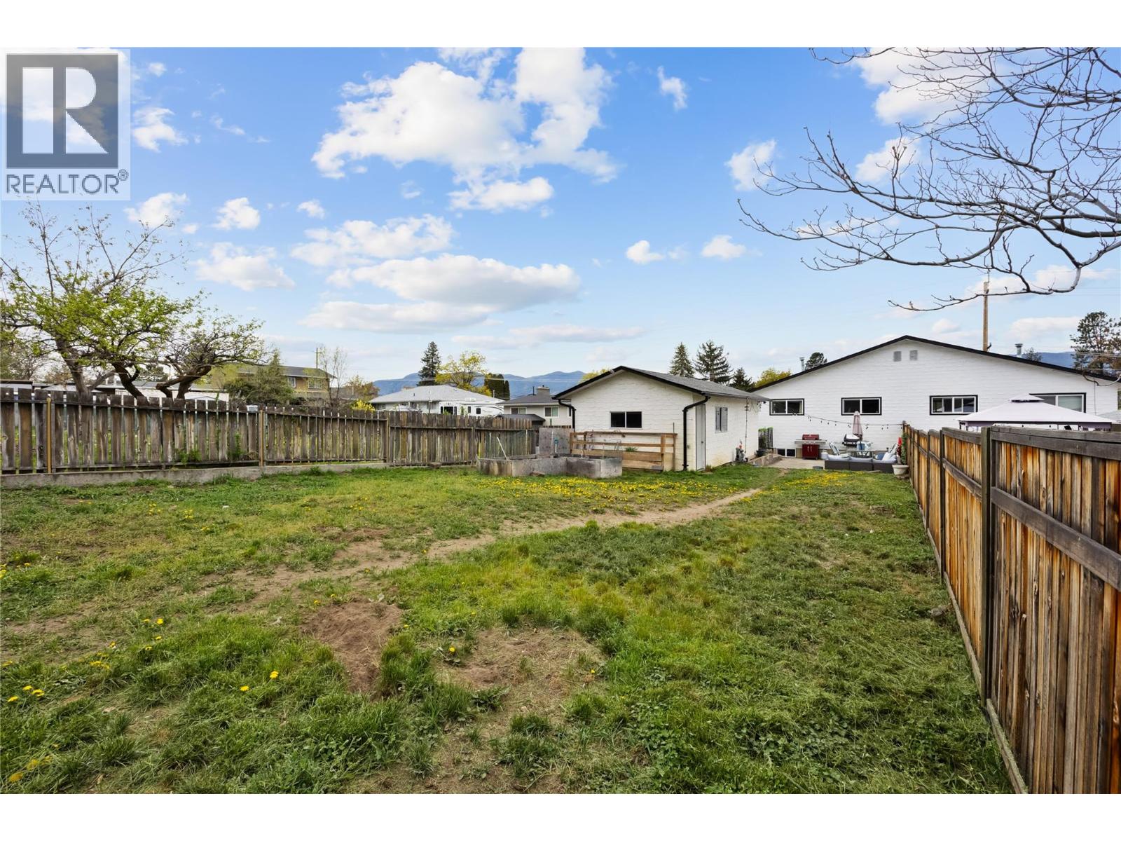 1472 Columbia Street, Penticton