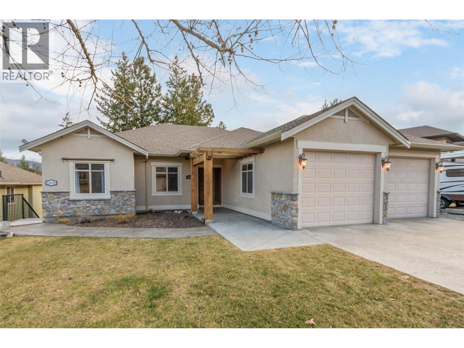  12633 Driftwood Court, Lake Country