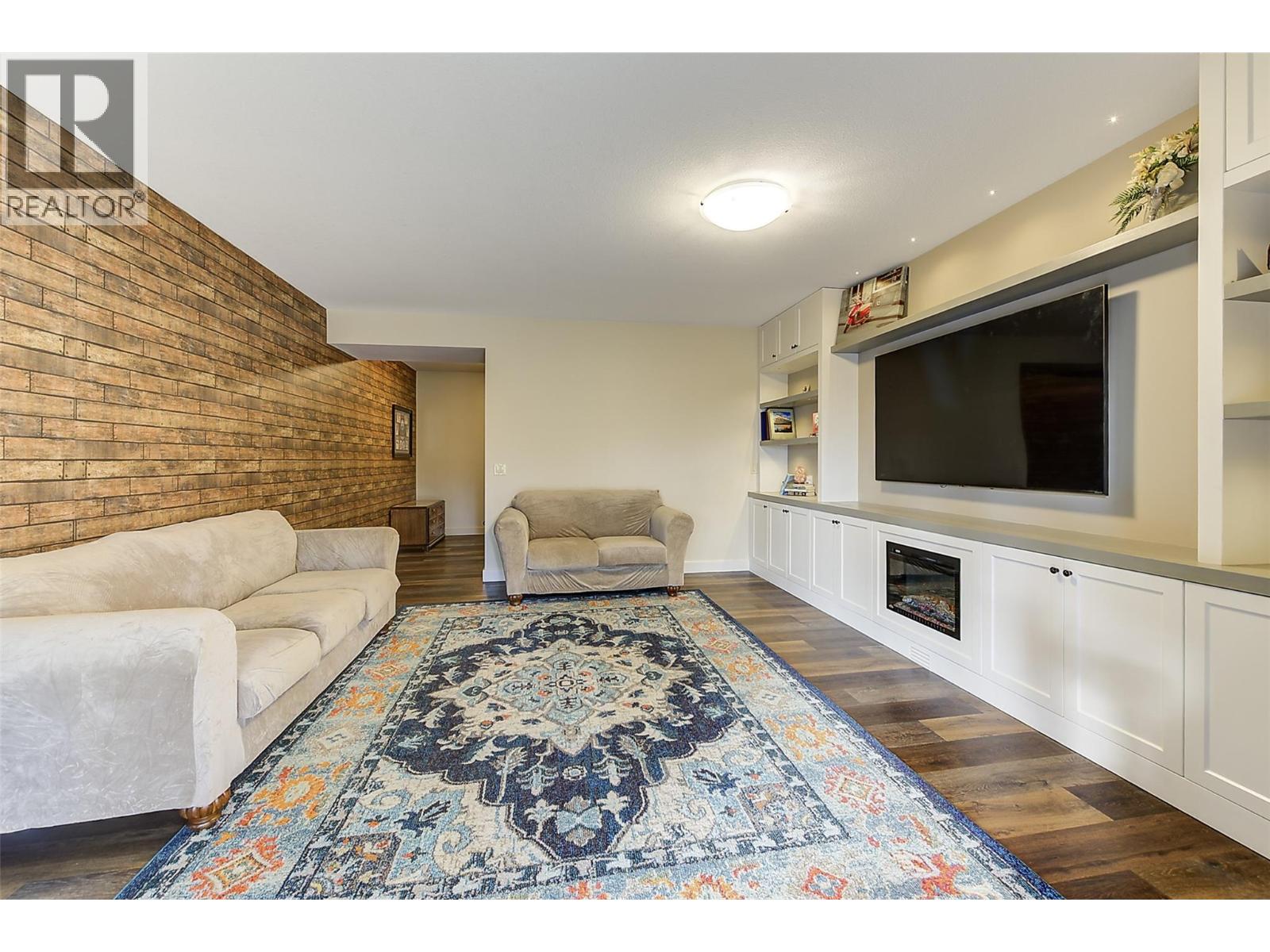  12633 Driftwood Court, Lake Country