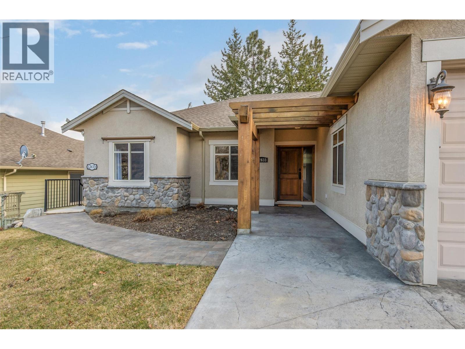  12633 Driftwood Court, Lake Country