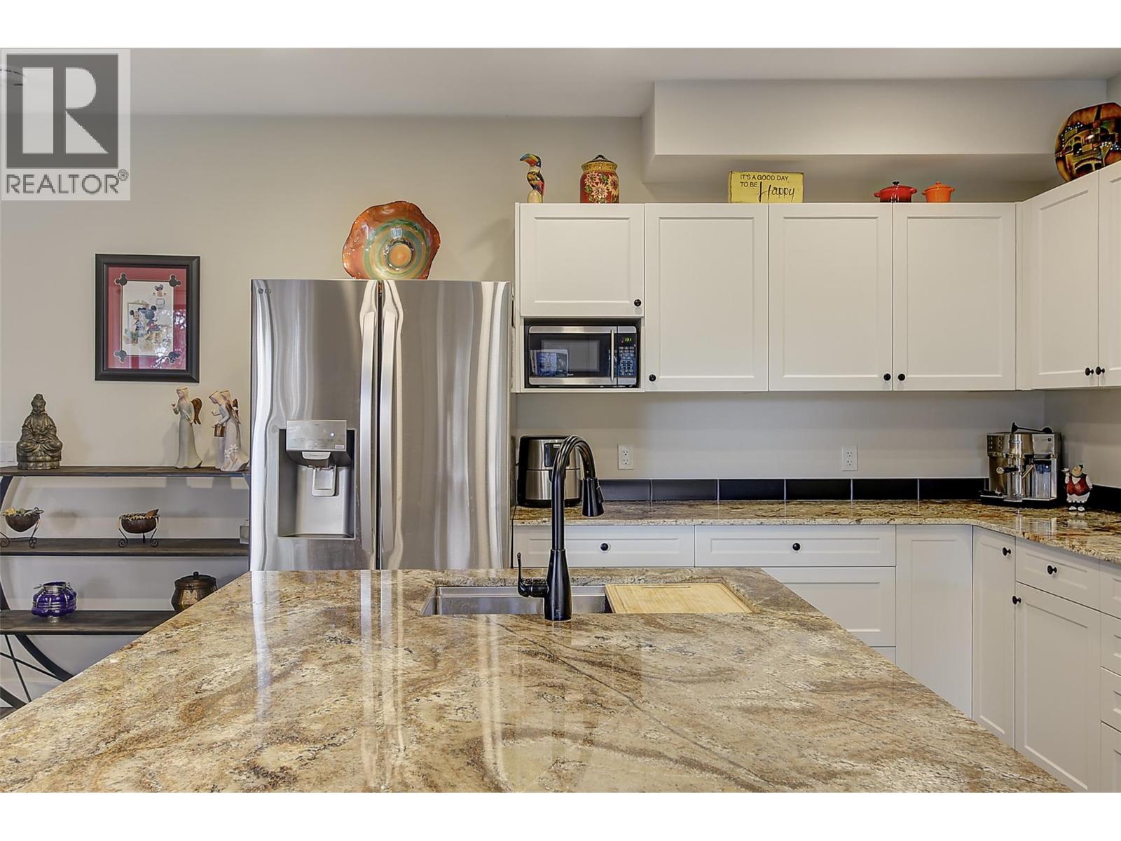  12633 Driftwood Court, Lake Country