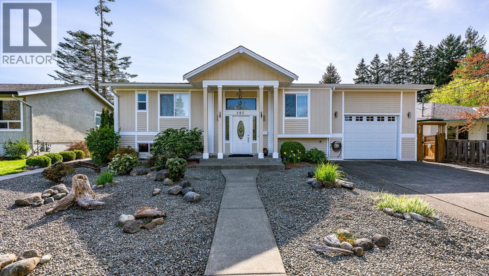 787 Stewart Ave - 2