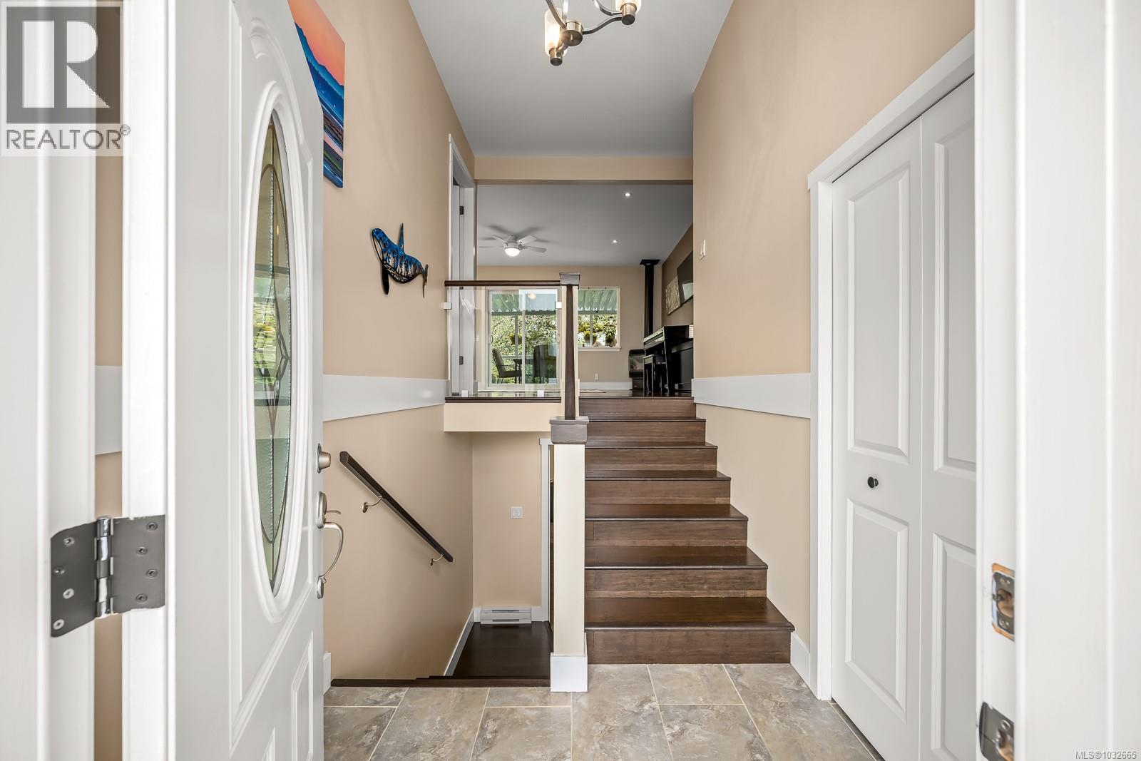 787 Stewart Ave - 28