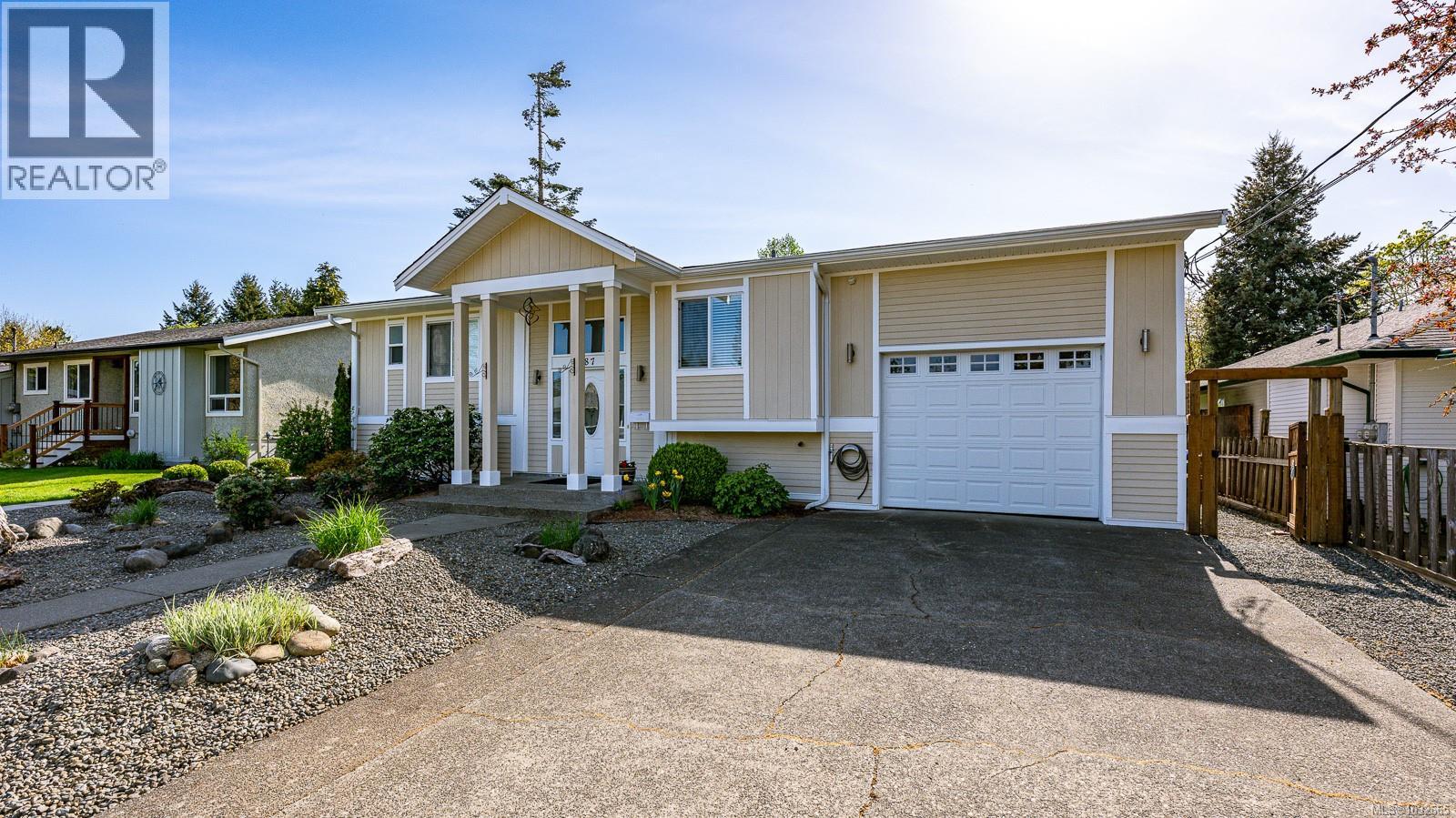787 Stewart Ave - 3