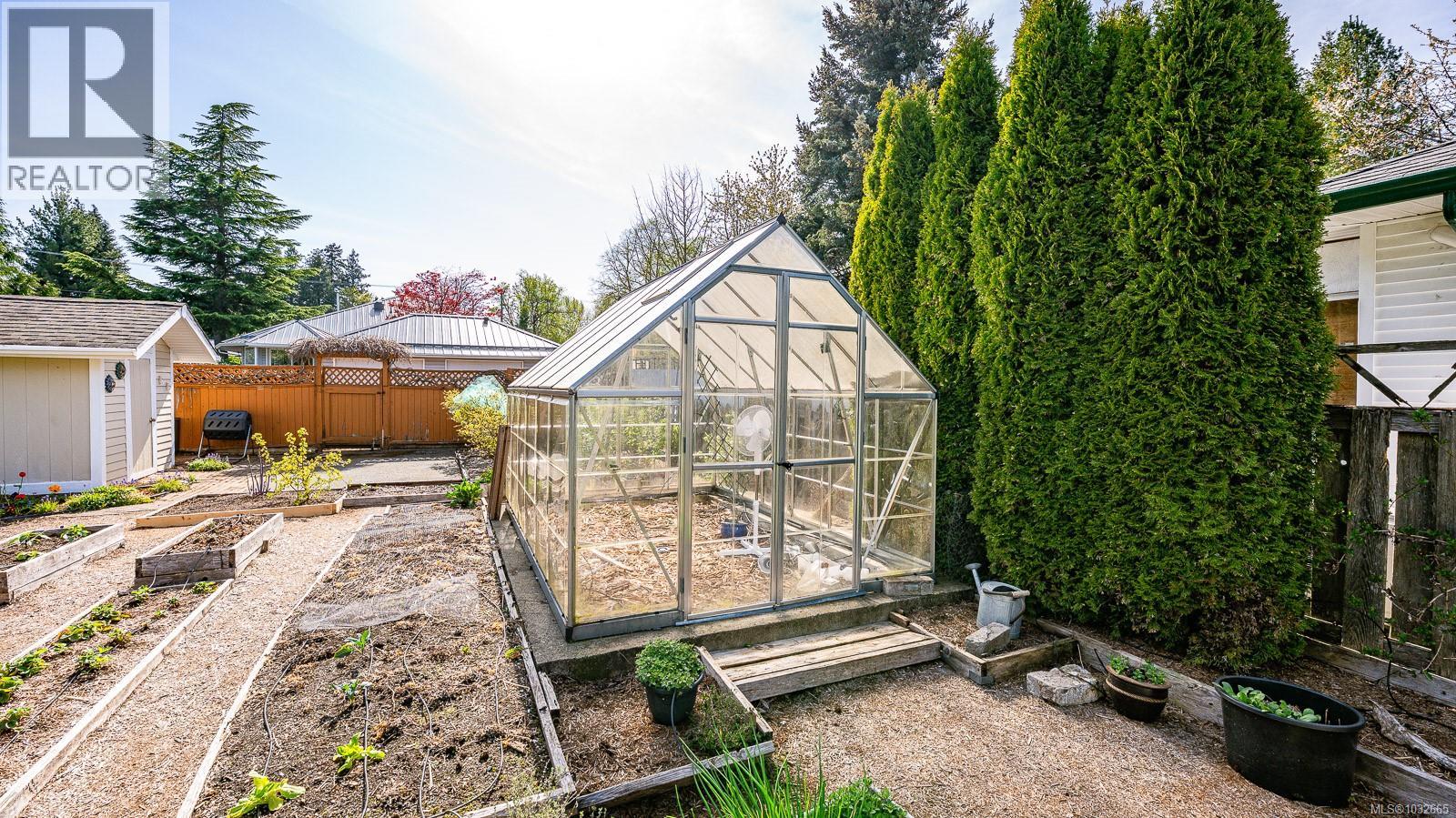 787 Stewart Ave - 60