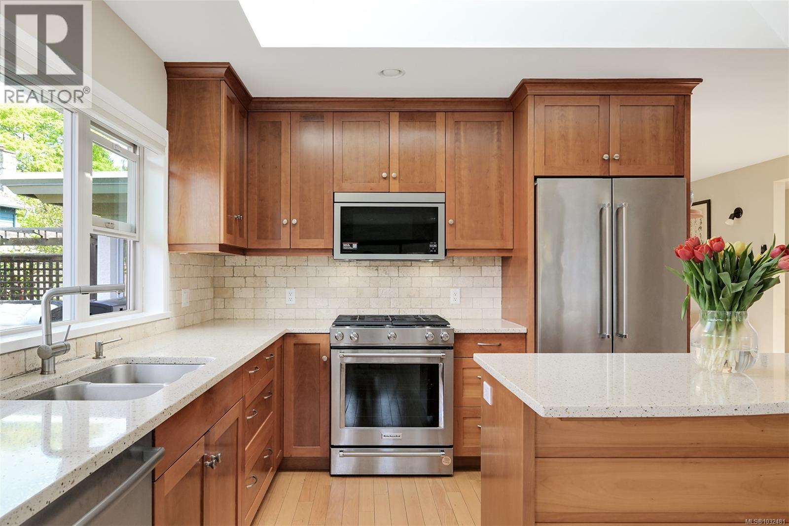  2770 Arbutus Road, Saanich