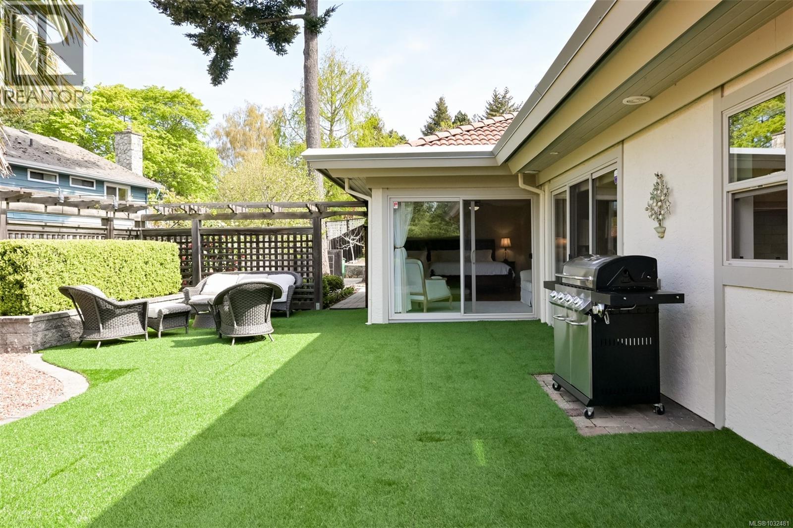  2770 Arbutus Road, Saanich