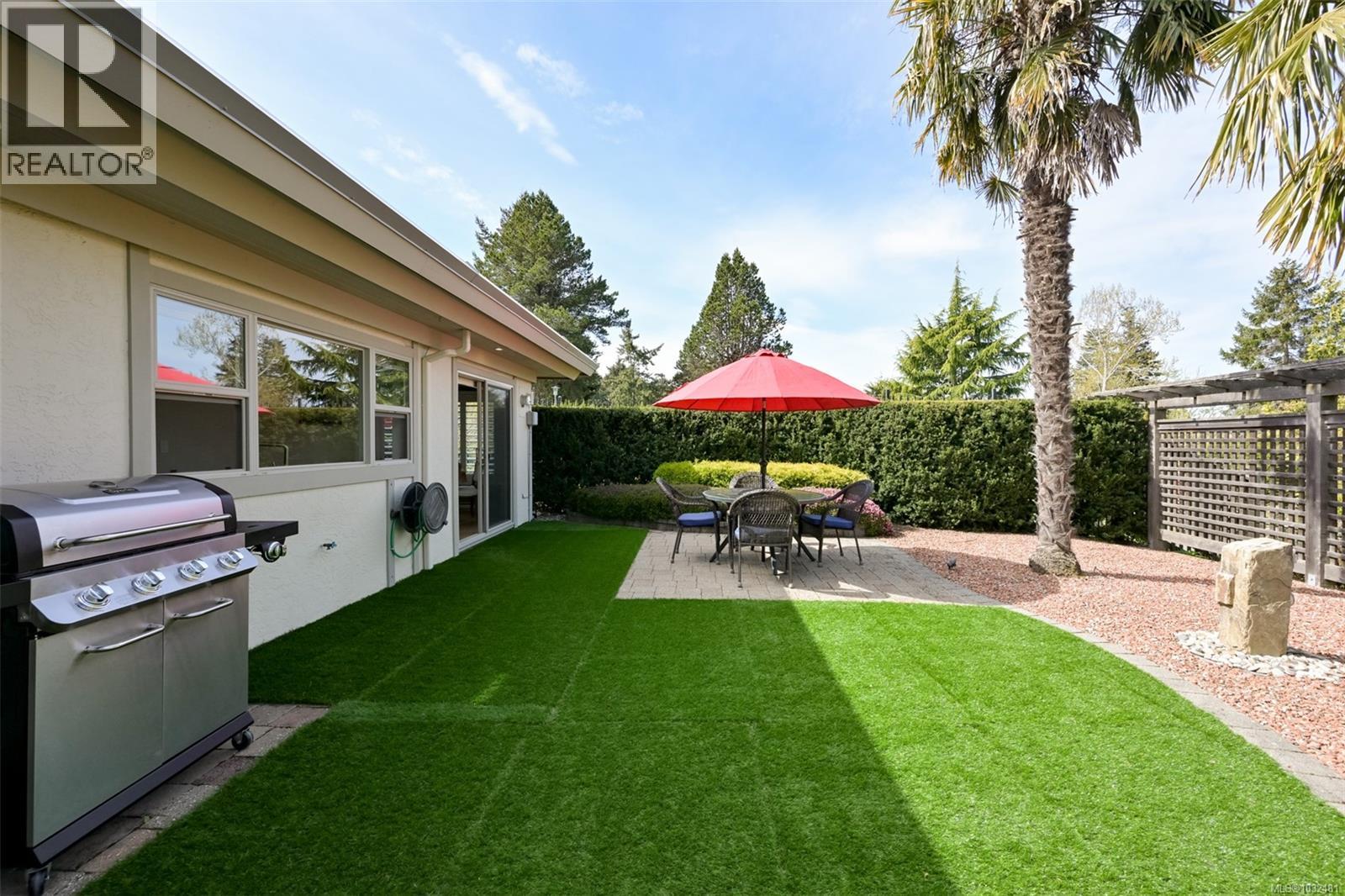  2770 Arbutus Road, Saanich