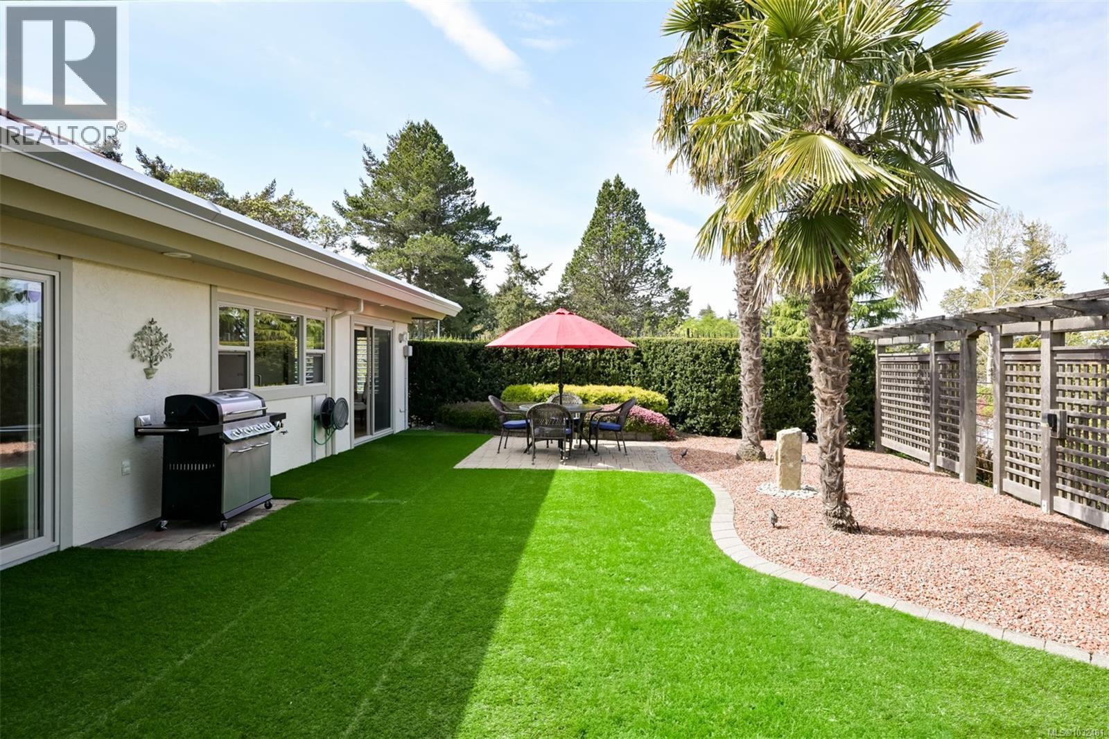  2770 Arbutus Road, Saanich