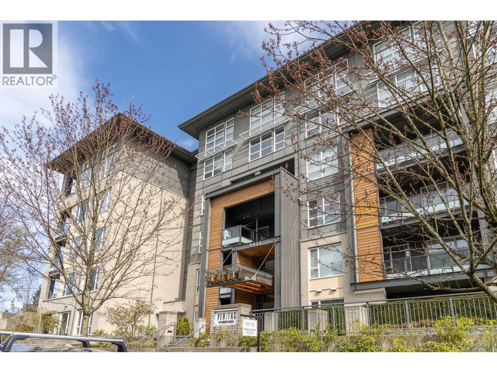 412 9877 UNIVERSITY CRESCENT