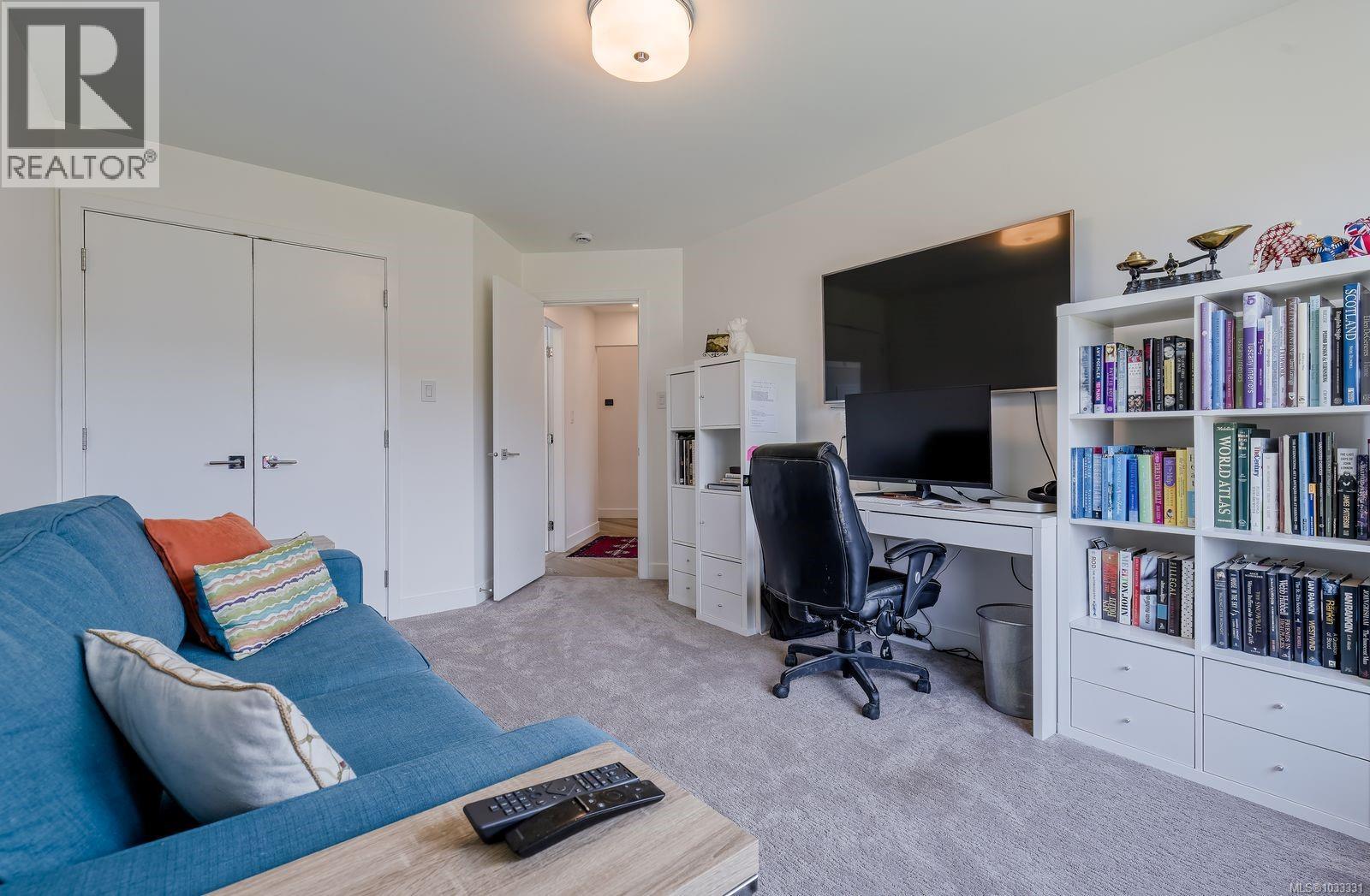 1701 Admiral Tryon Blvd - 18