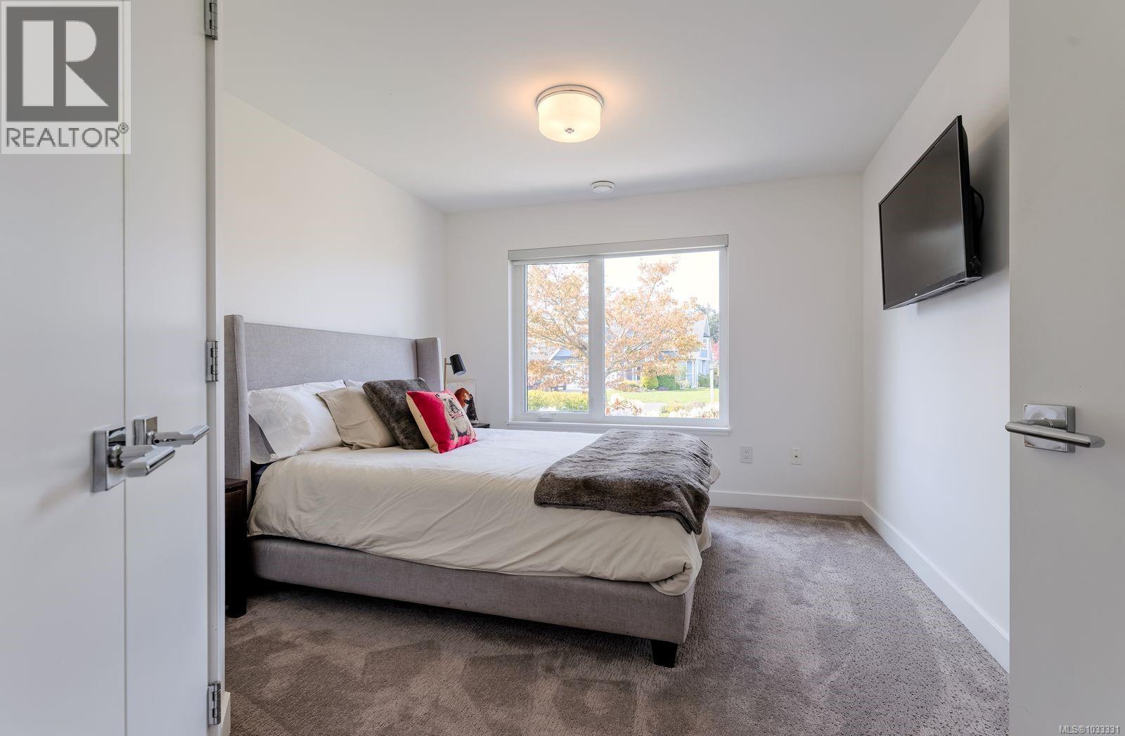 1701 Admiral Tryon Blvd - 19