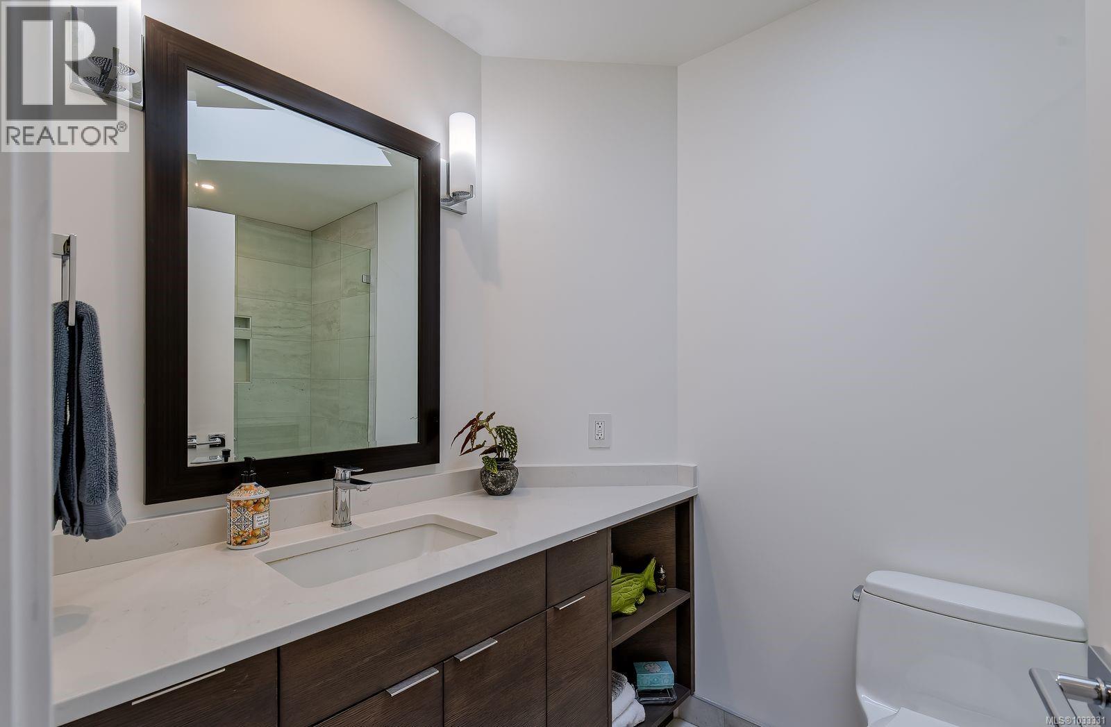 1701 Admiral Tryon Blvd - 20