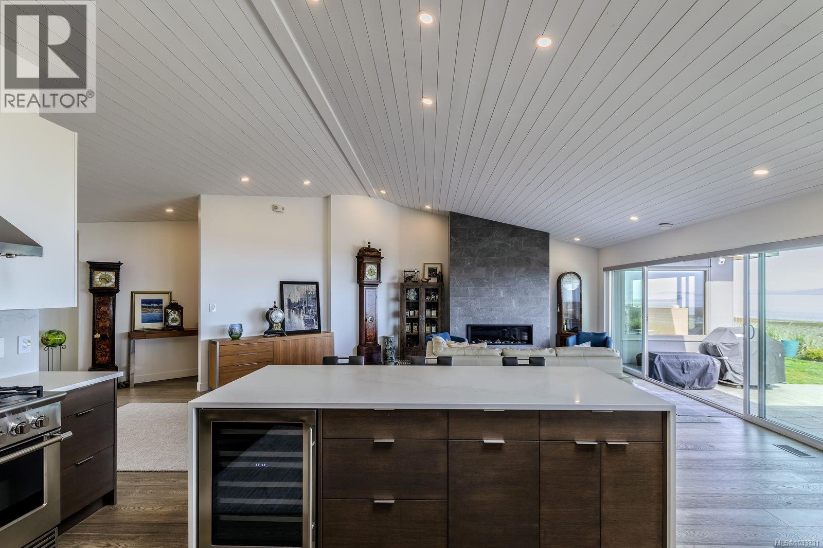 1701 Admiral Tryon Blvd - 28