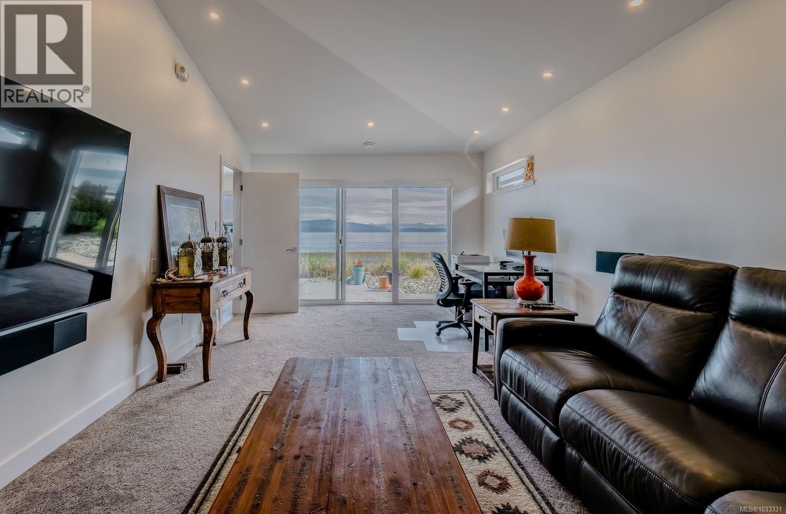 1701 Admiral Tryon Blvd - 39