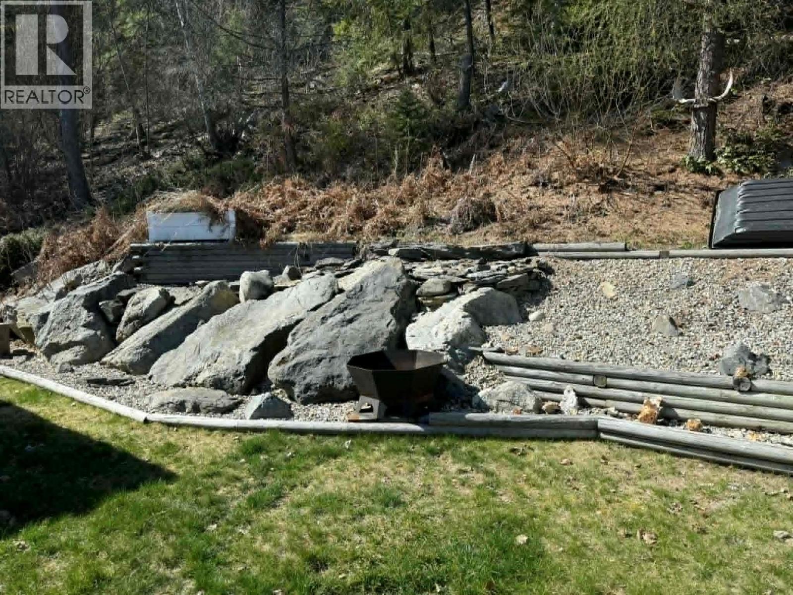 3320 14th Avenue - 28