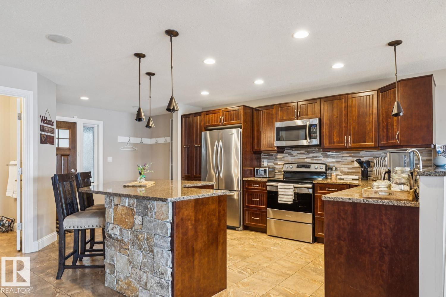 14 Spruce RD - 15