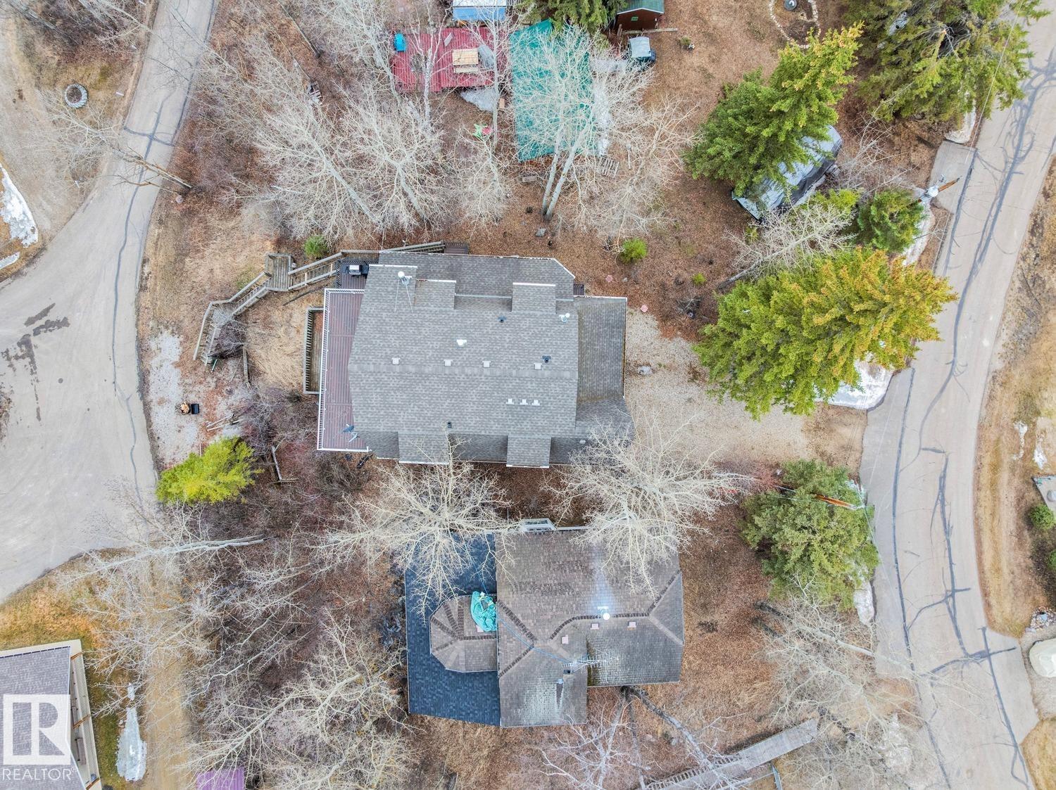 14 Spruce RD - 4