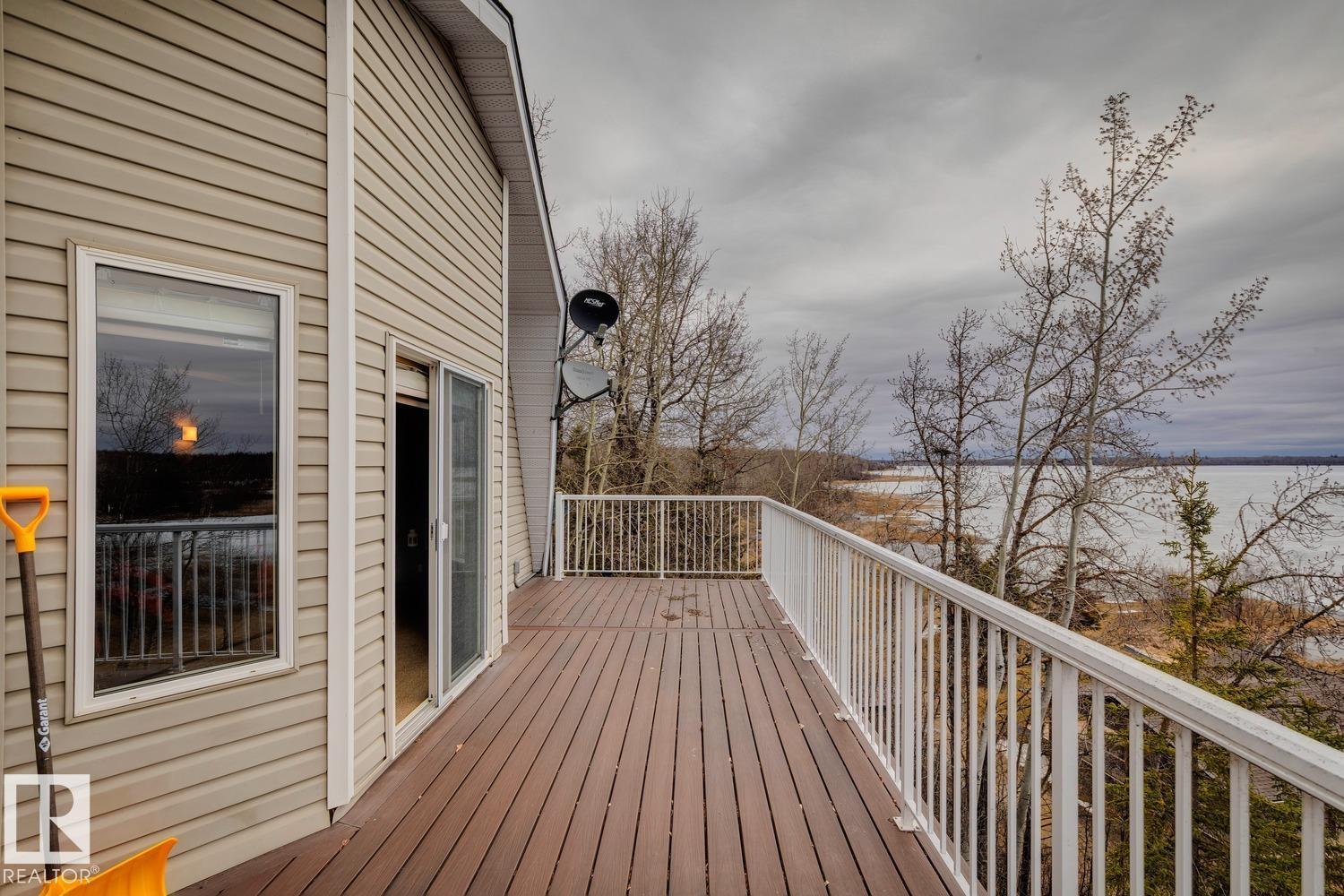 14 Spruce RD - 41