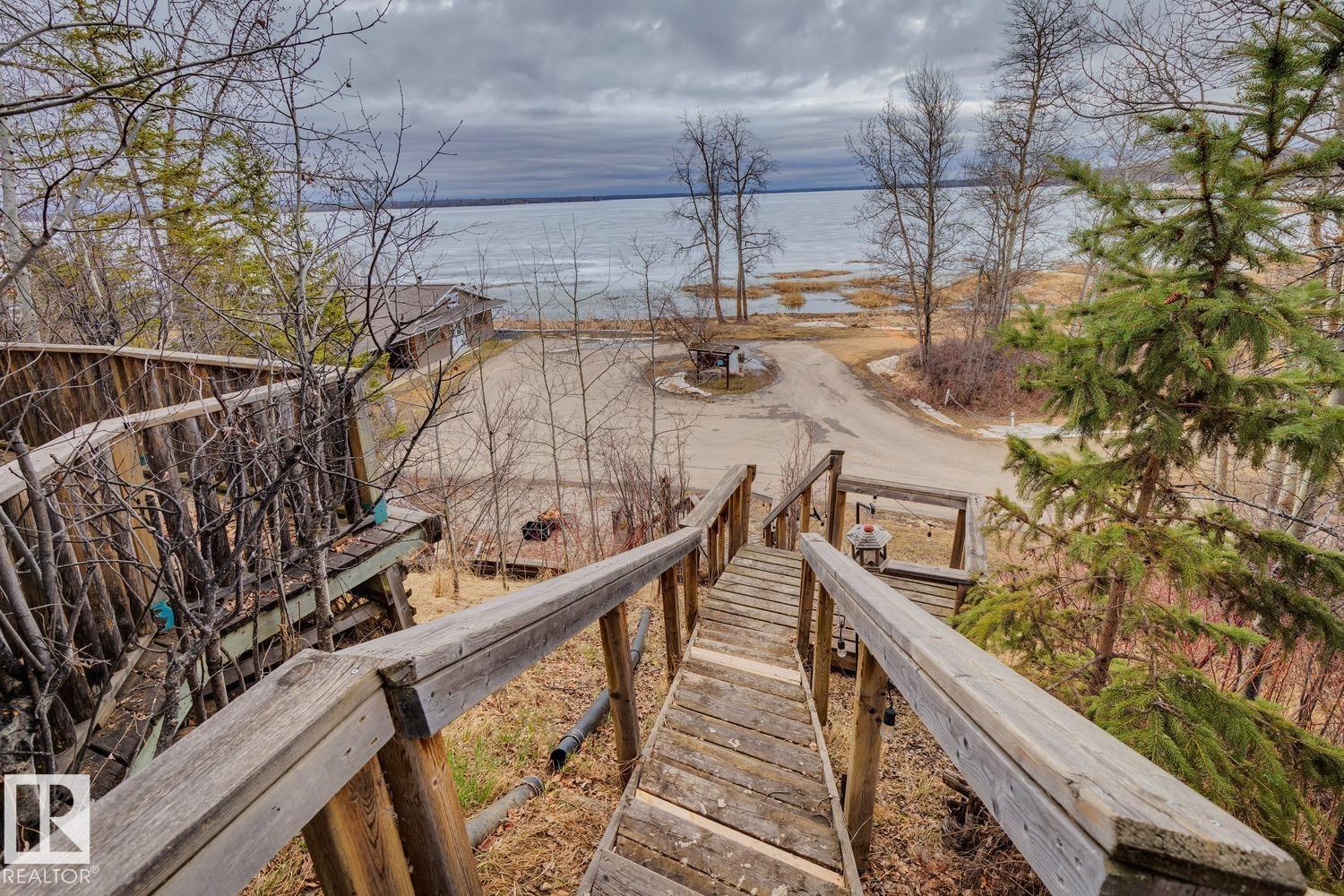 14 Spruce RD - 49