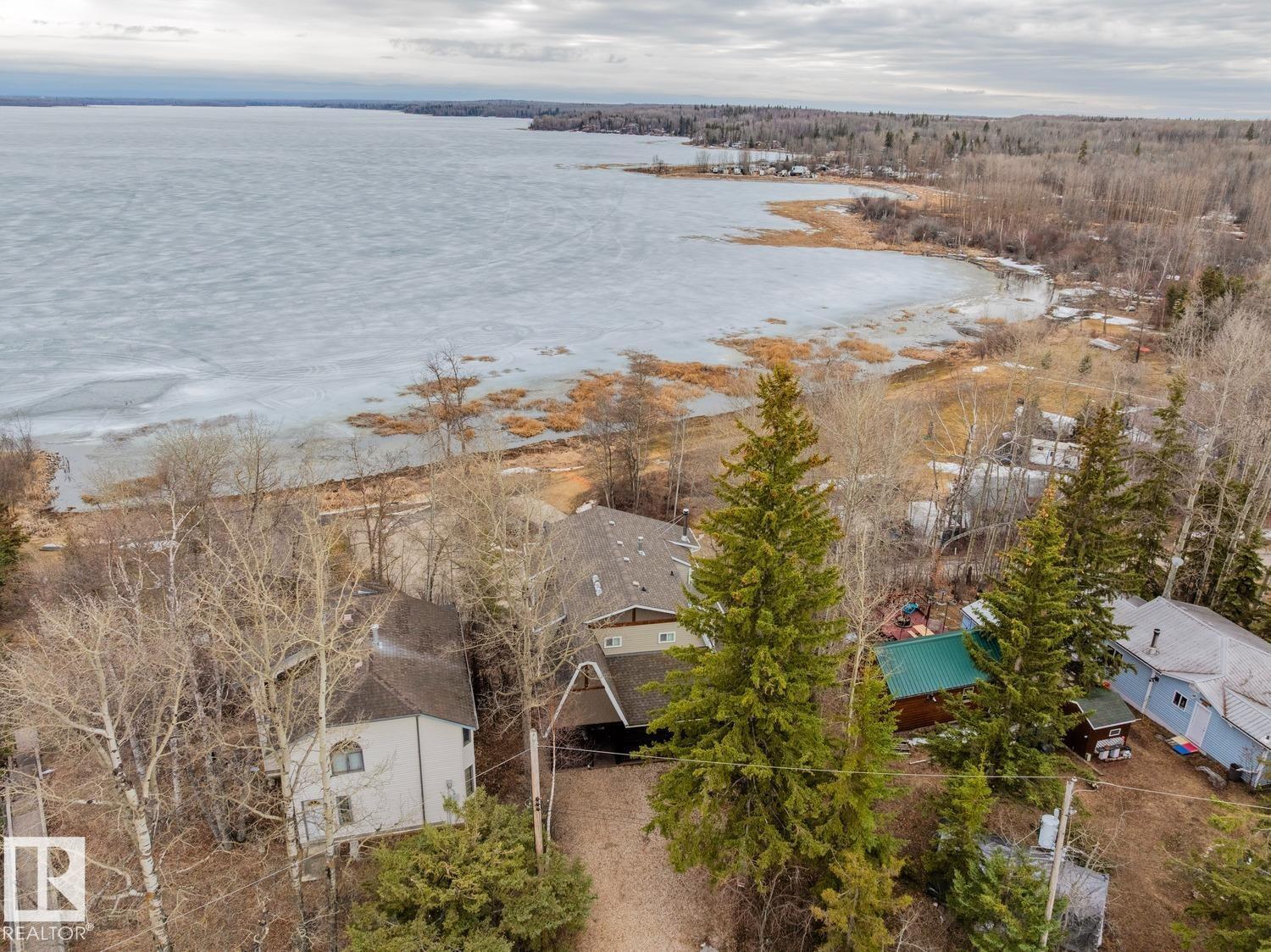 14 Spruce RD - 5