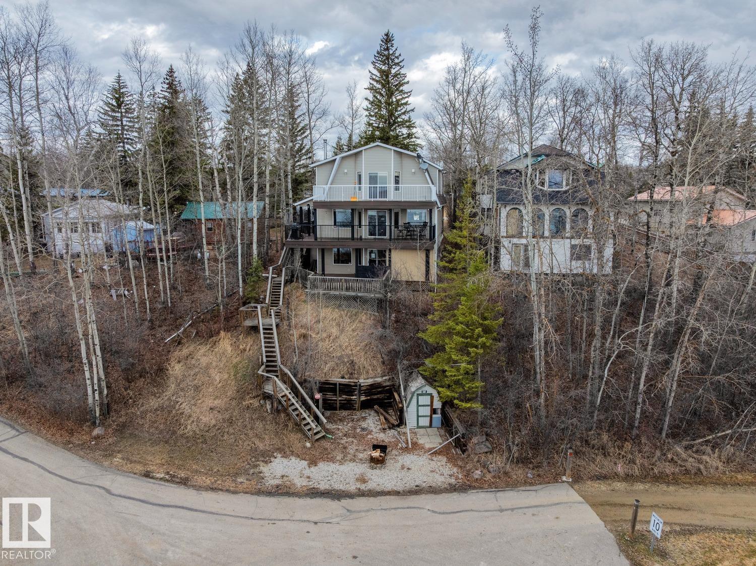 14 Spruce RD - 9