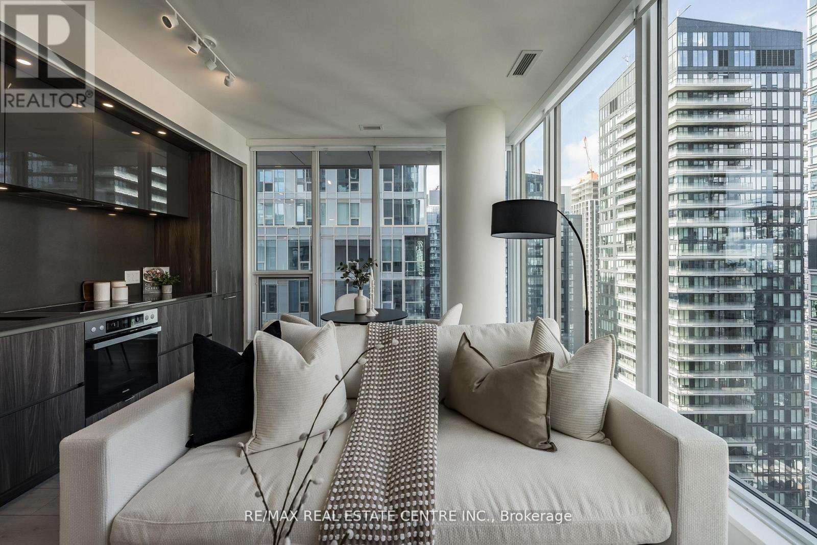 #3504 15 MERCER STREET - 10