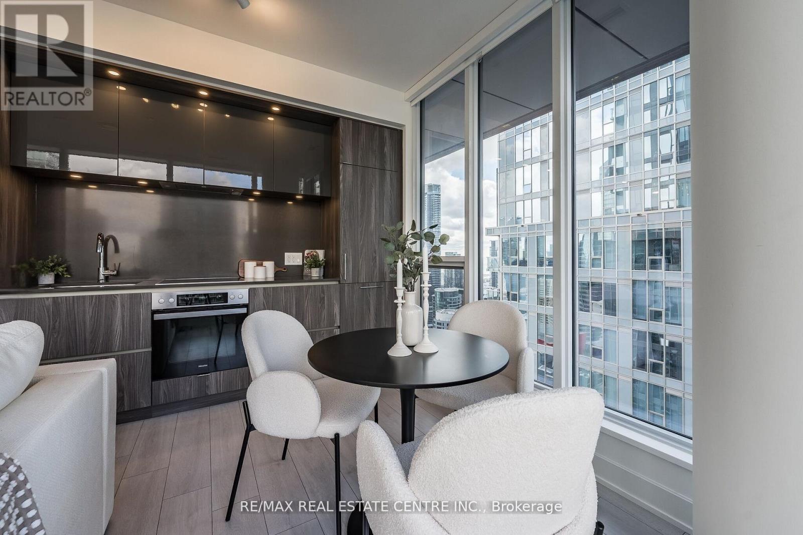 #3504 15 MERCER STREET - 15