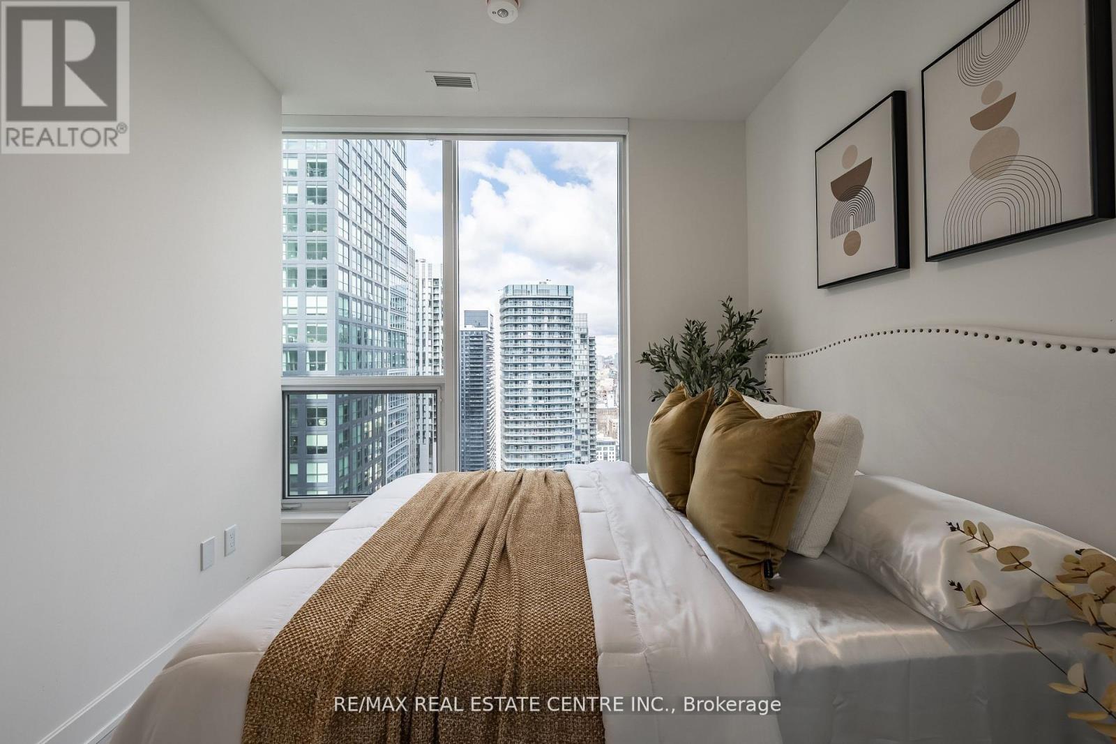 #3504 15 MERCER STREET - 29