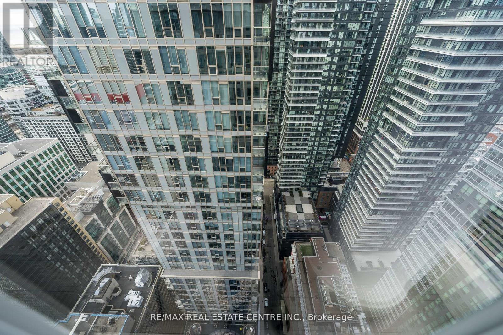 #3504 15 MERCER STREET - 35