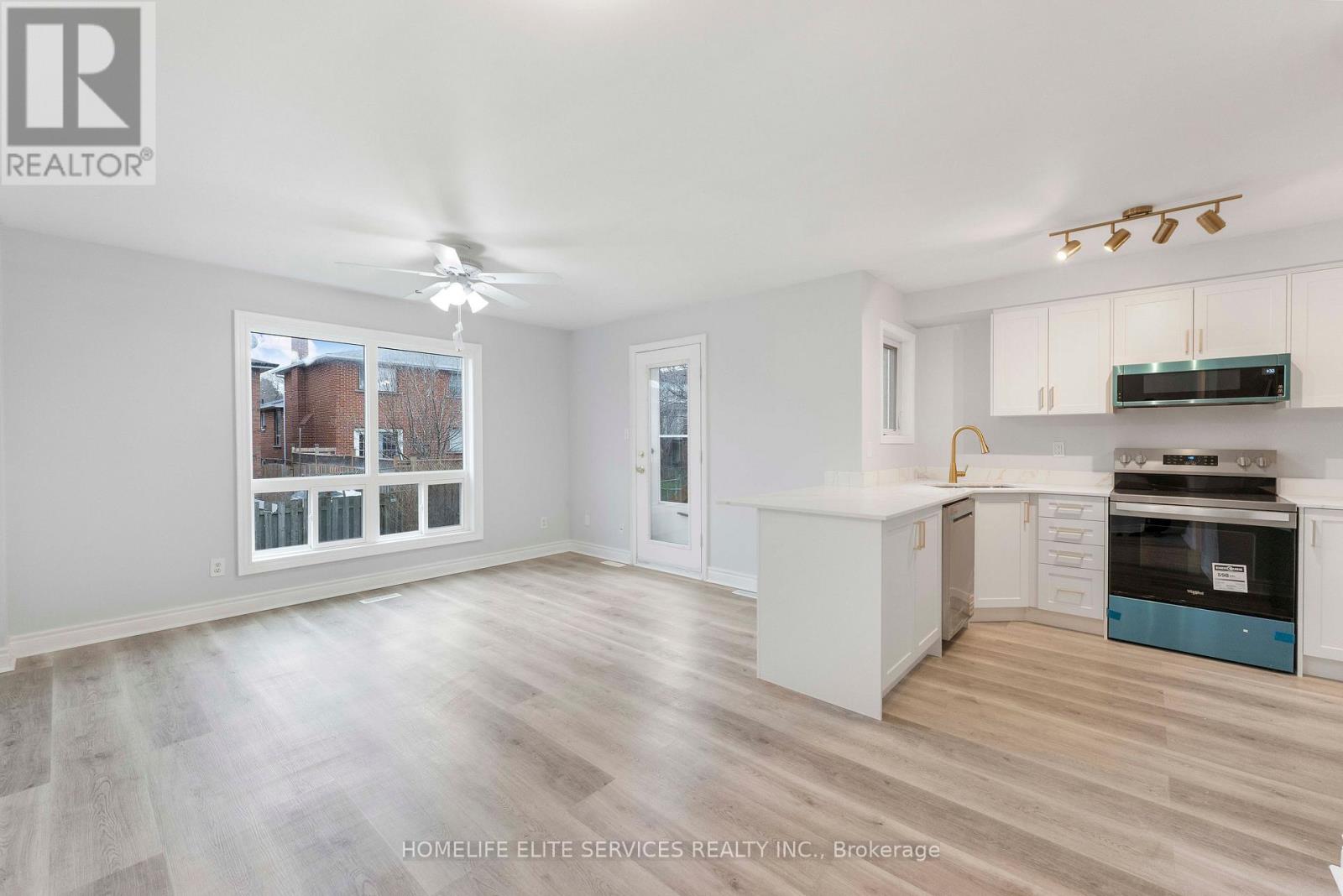 7 LENTHALL AVENUE - 13