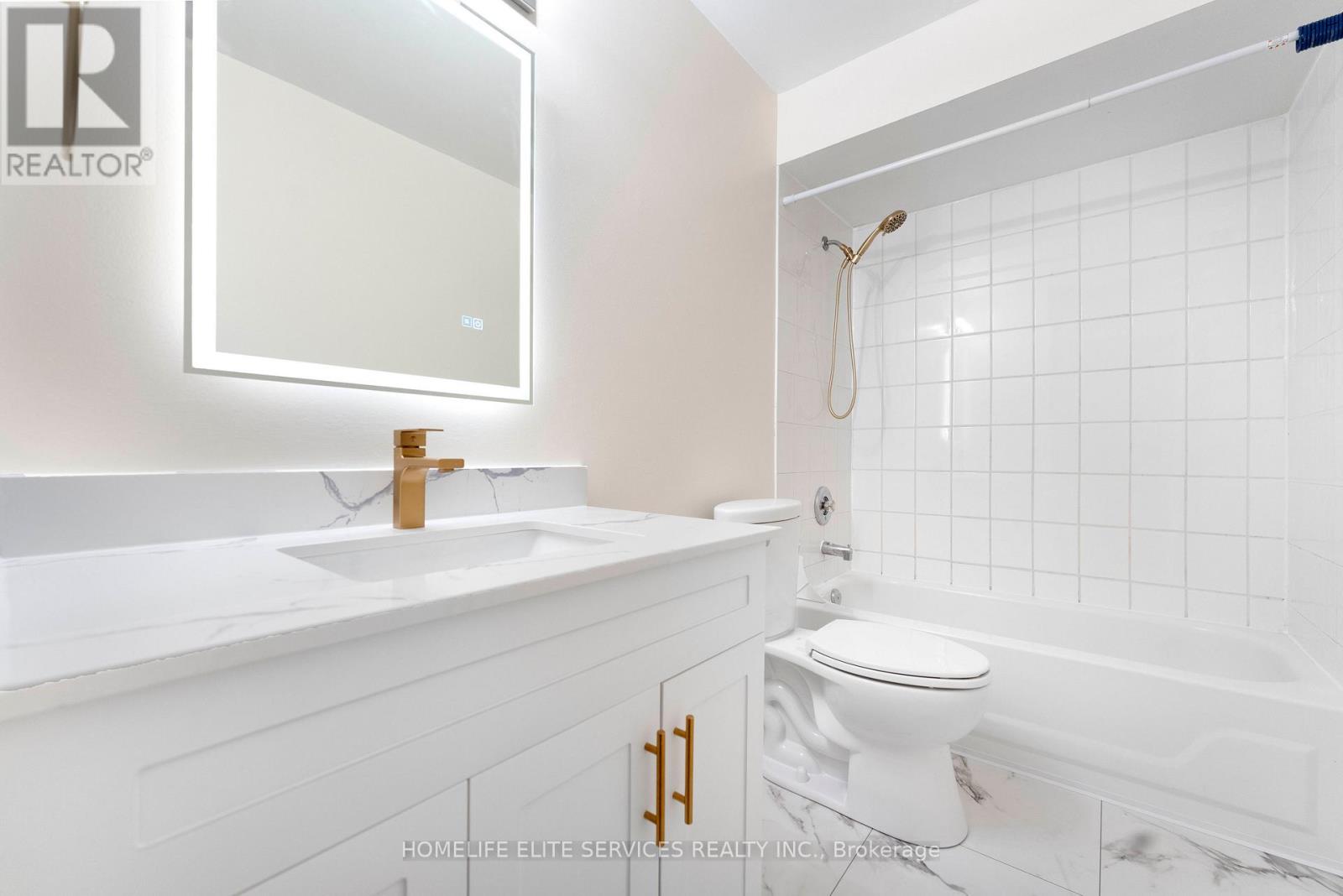 7 LENTHALL AVENUE - 23