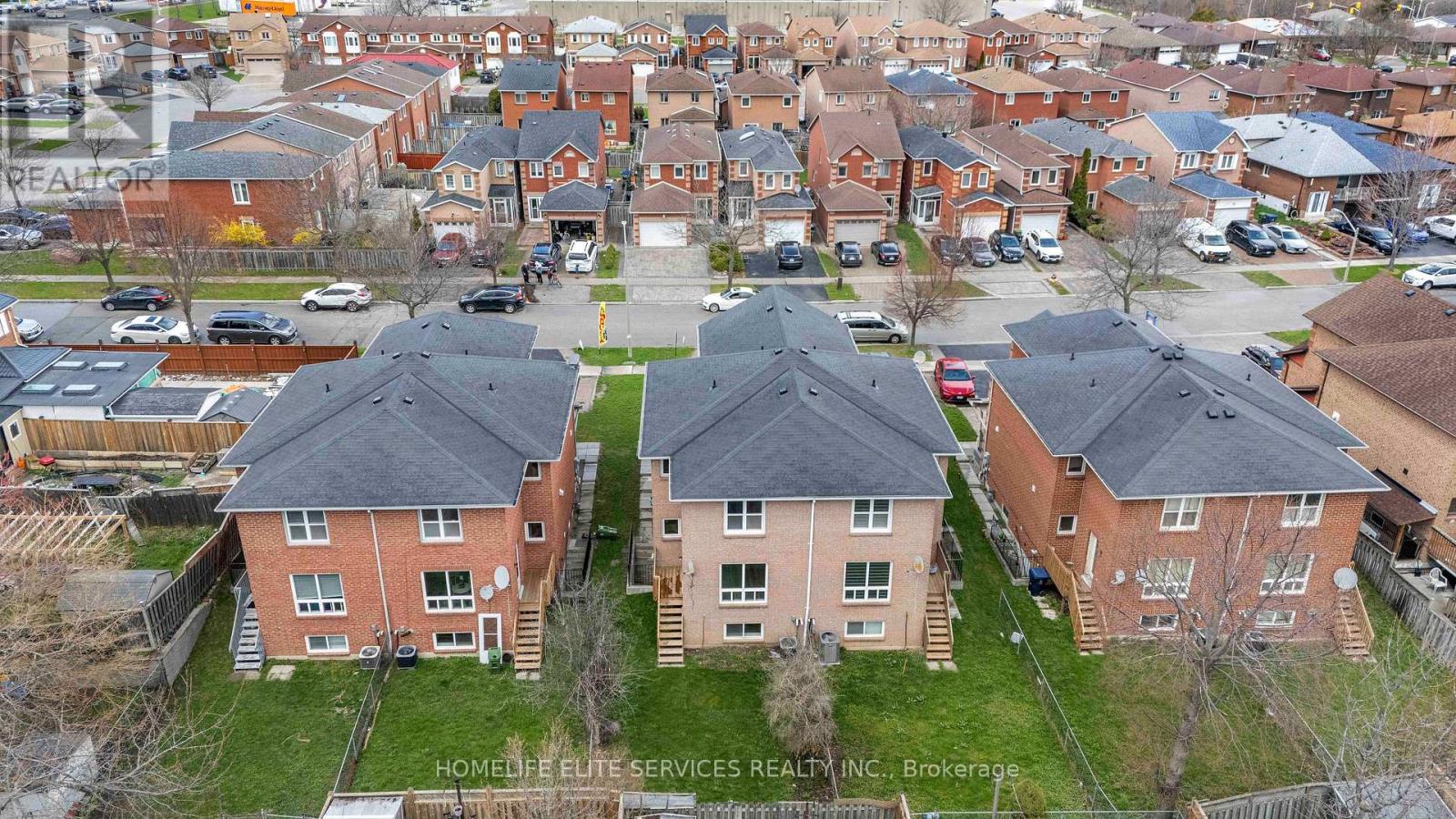 7 LENTHALL AVENUE - 45